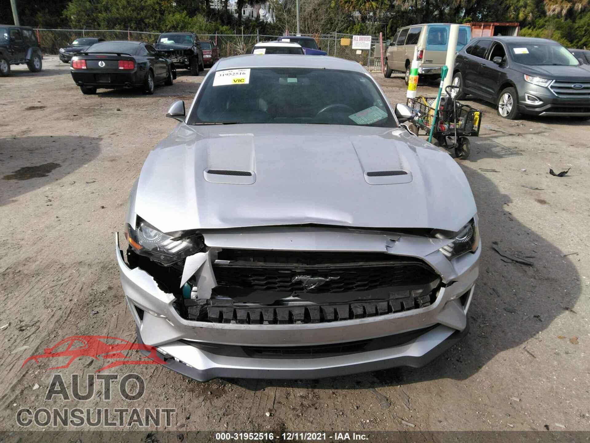 FORD MUSTANG 2018 - 1FA6P8TH4J5117726