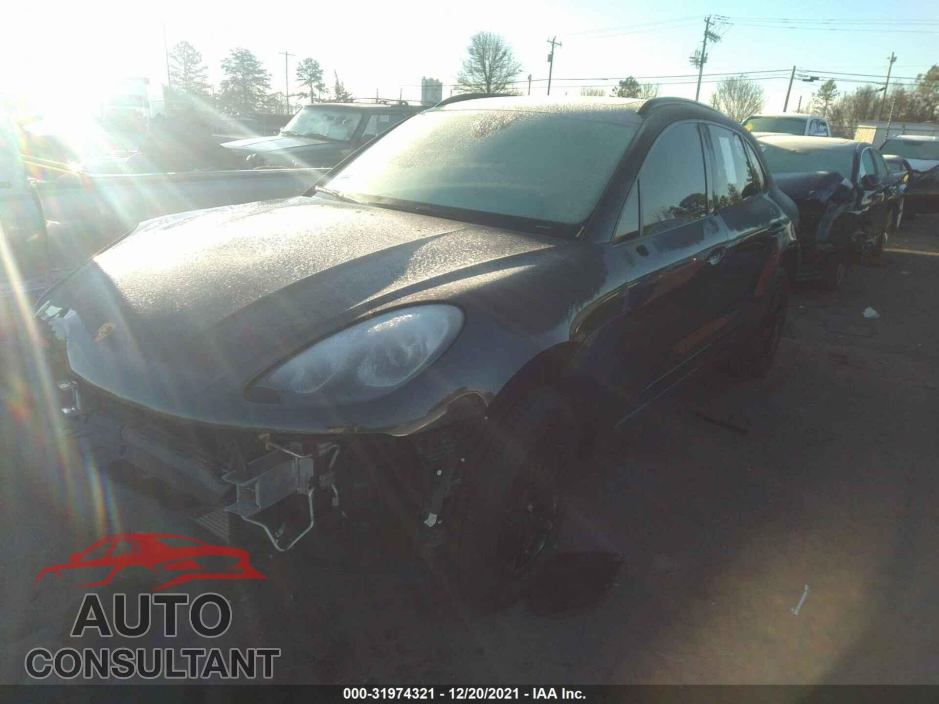 PORSCHE MACAN 2018 - WP1AA2A53JLB05816