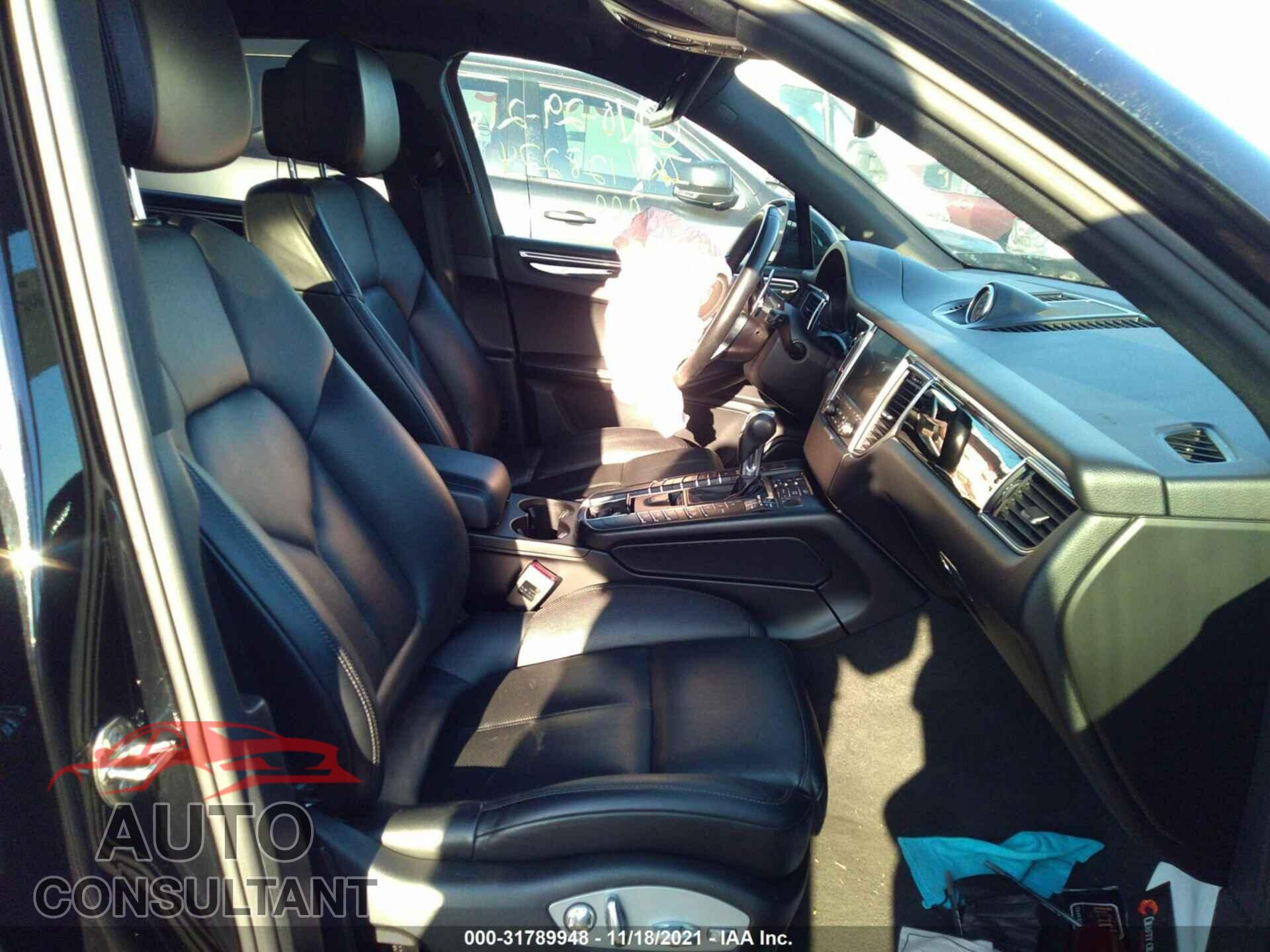 PORSCHE MACAN 2017 - WP1AA2A5XHLB05127