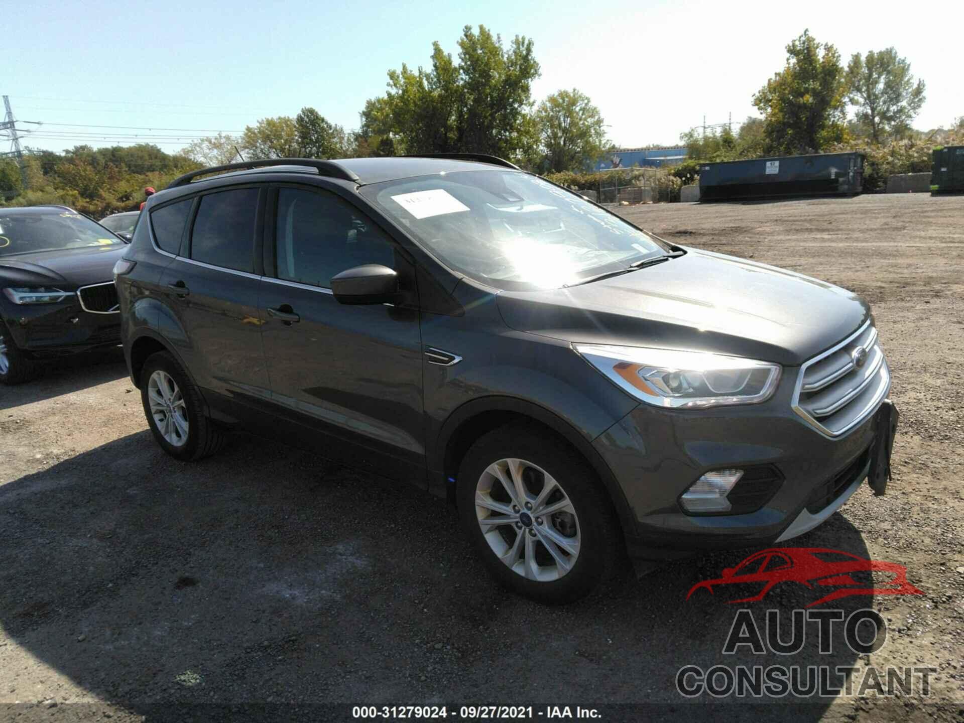 FORD ESCAPE 2018 - 1FMCU9HD4JUB01870
