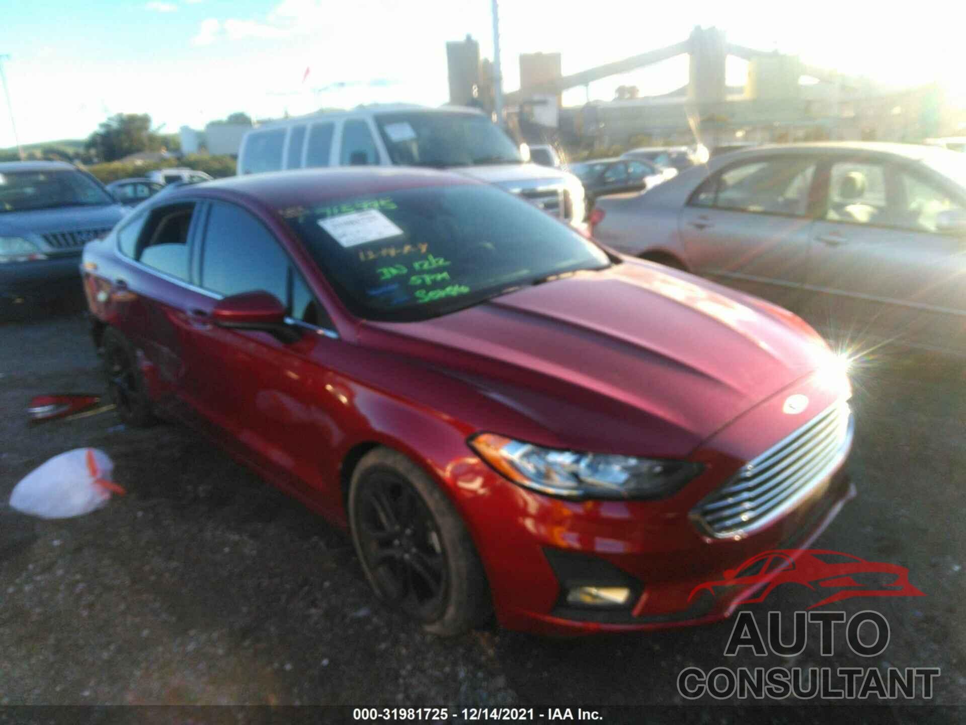 FORD FUSION 2019 - 3FA6P0HD2KR136085