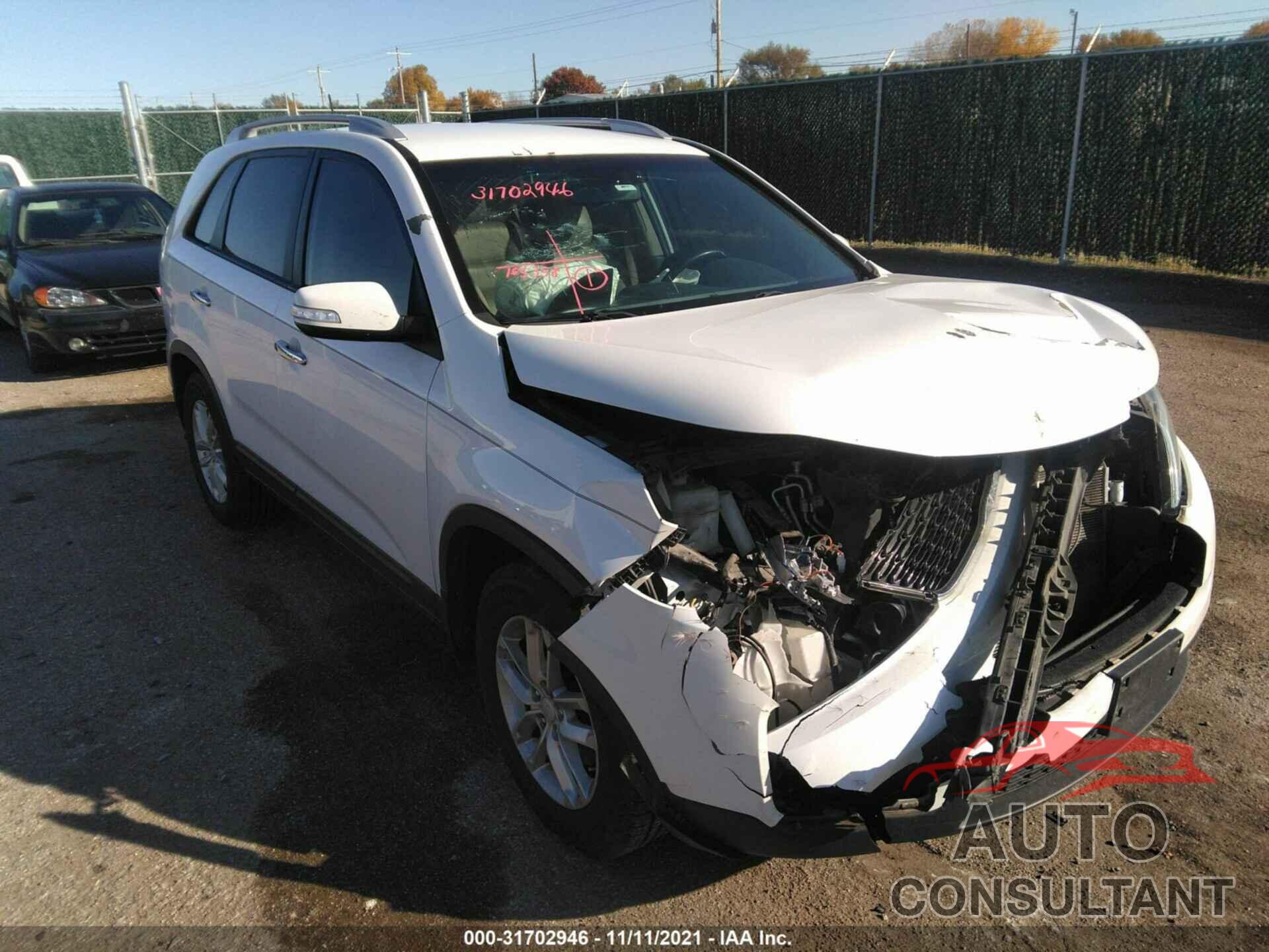 KIA SORENTO 2015 - 5XYKT4A63FG654634