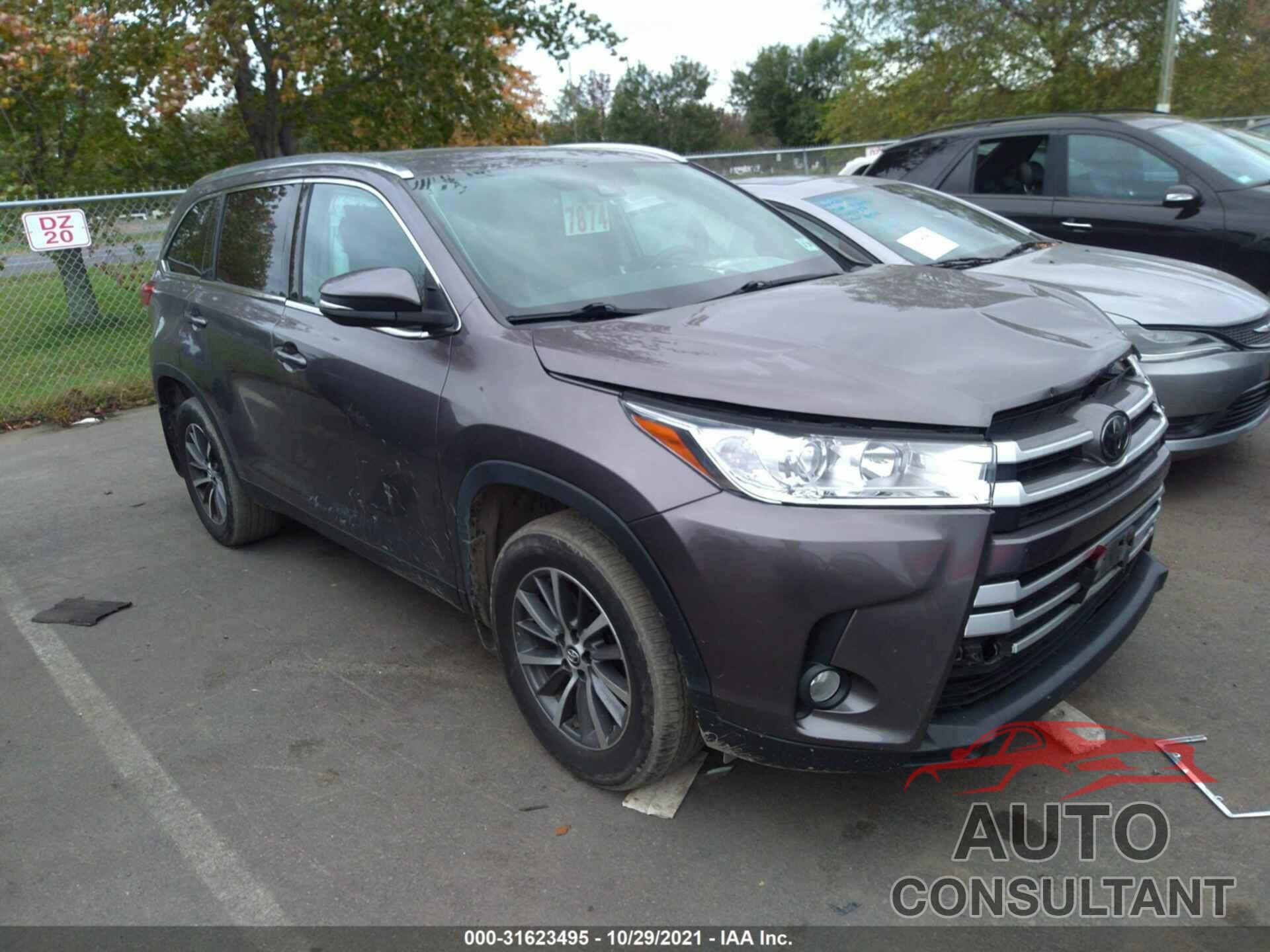 TOYOTA HIGHLANDER 2019 - 5TDJZRFH7KS580987