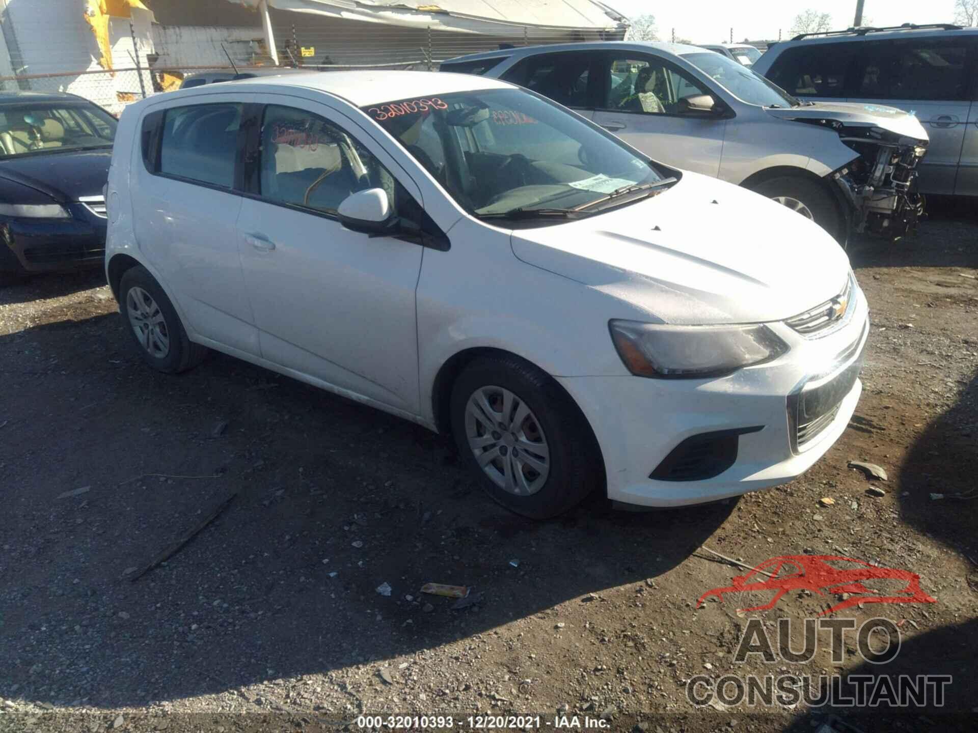 CHEVROLET SONIC 2017 - 1G1JG6SG3H4150484