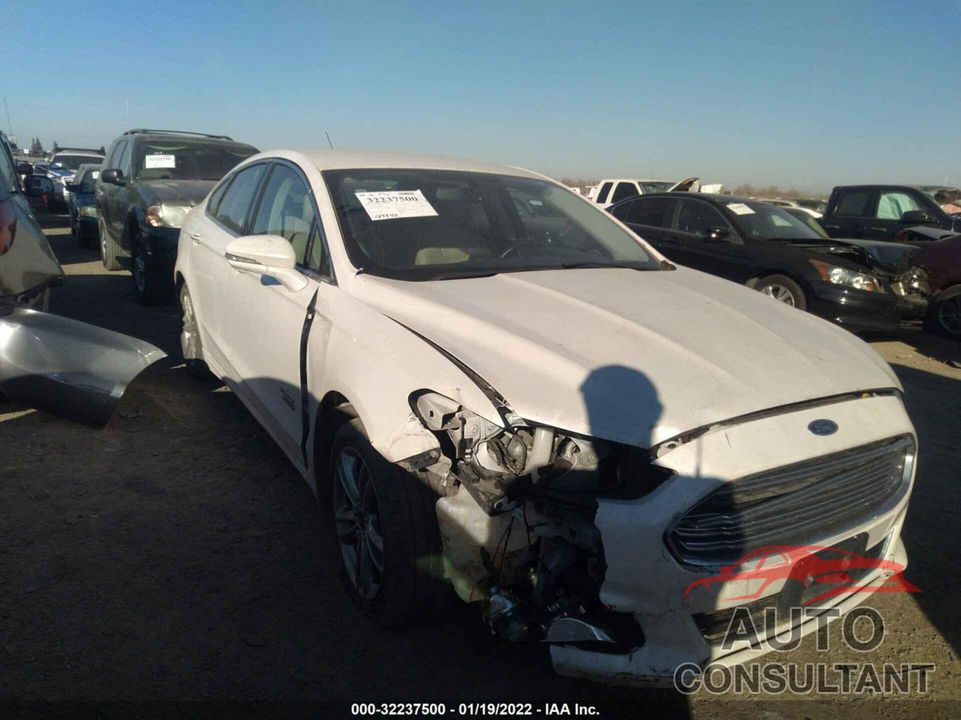 FORD FUSION ENERGI 2016 - 3FA6P0SUXGR236015