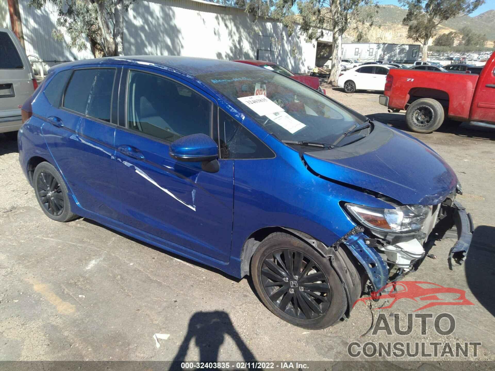 HONDA FIT 2018 - 3HGGK5H67JM716649