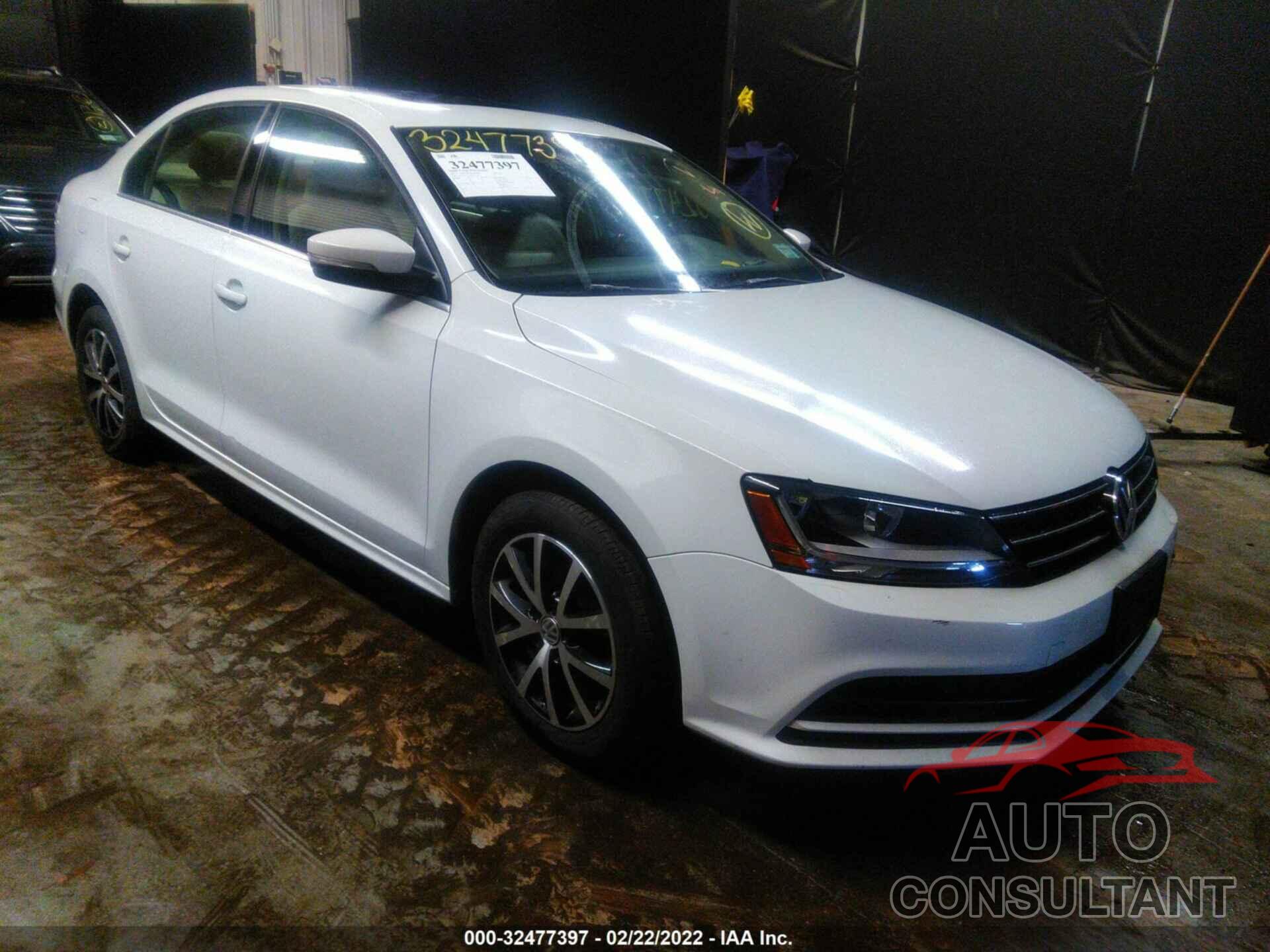 VOLKSWAGEN JETTA 2017 - 3VWDB7AJ9HM313274