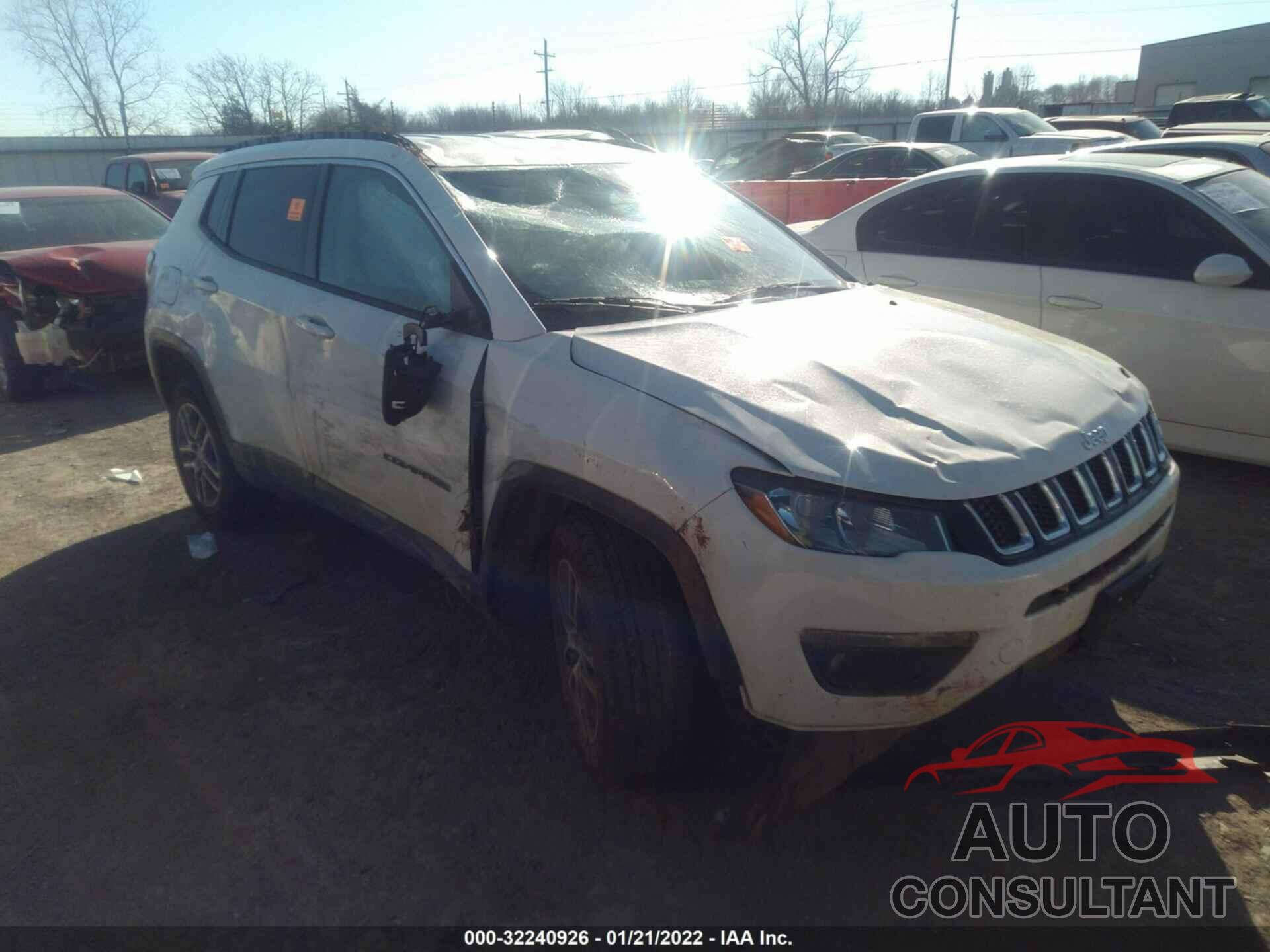 JEEP COMPASS 2018 - 3C4NJDBB4JT162176