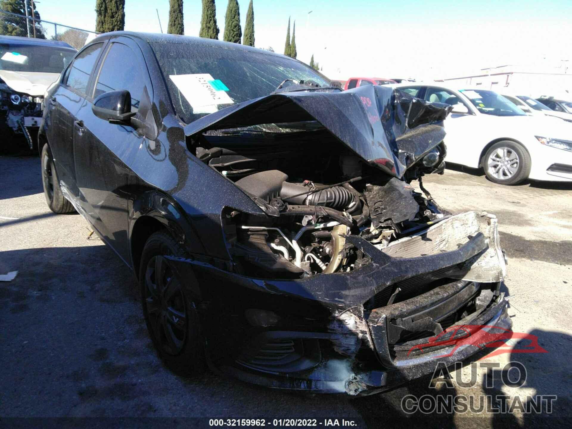 CHEVROLET SONIC 2020 - 1G1JB5SB2L4138235