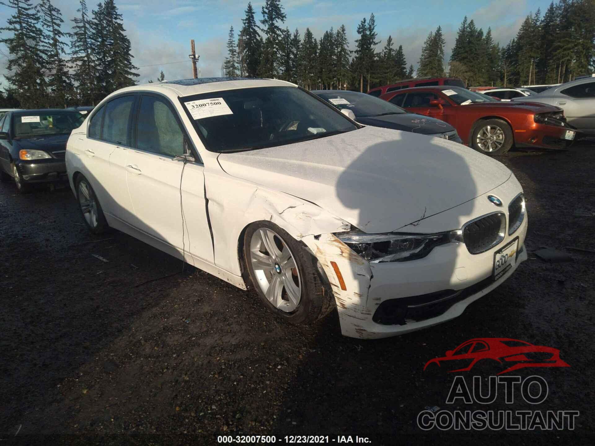 BMW 3 SERIES 2018 - WBA8D9G54JNU72328