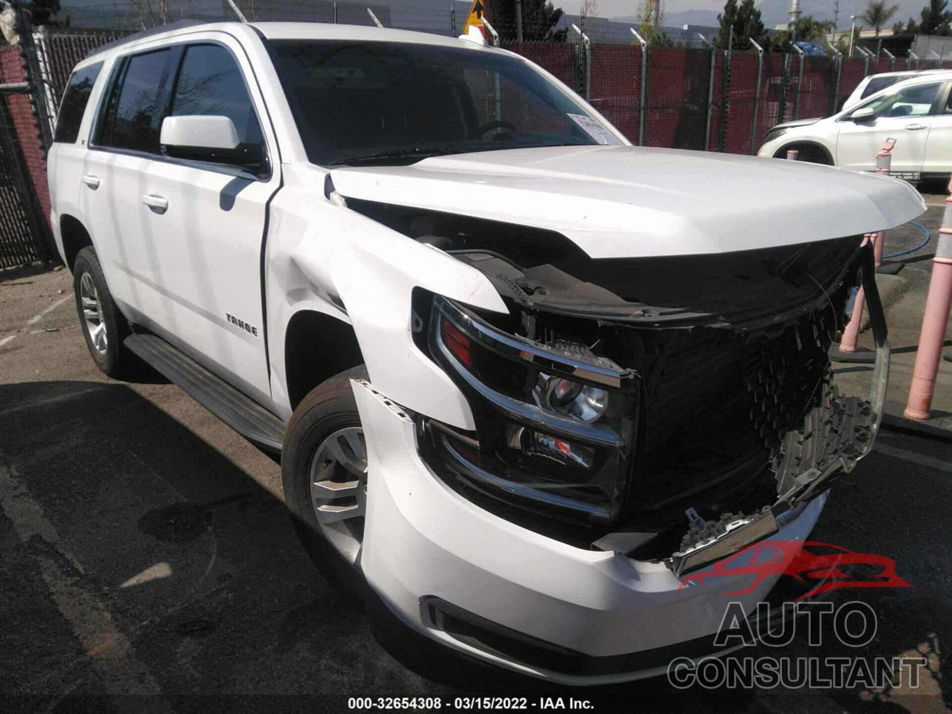 CHEVROLET TAHOE 2018 - 1GNSCBKC2JR340533