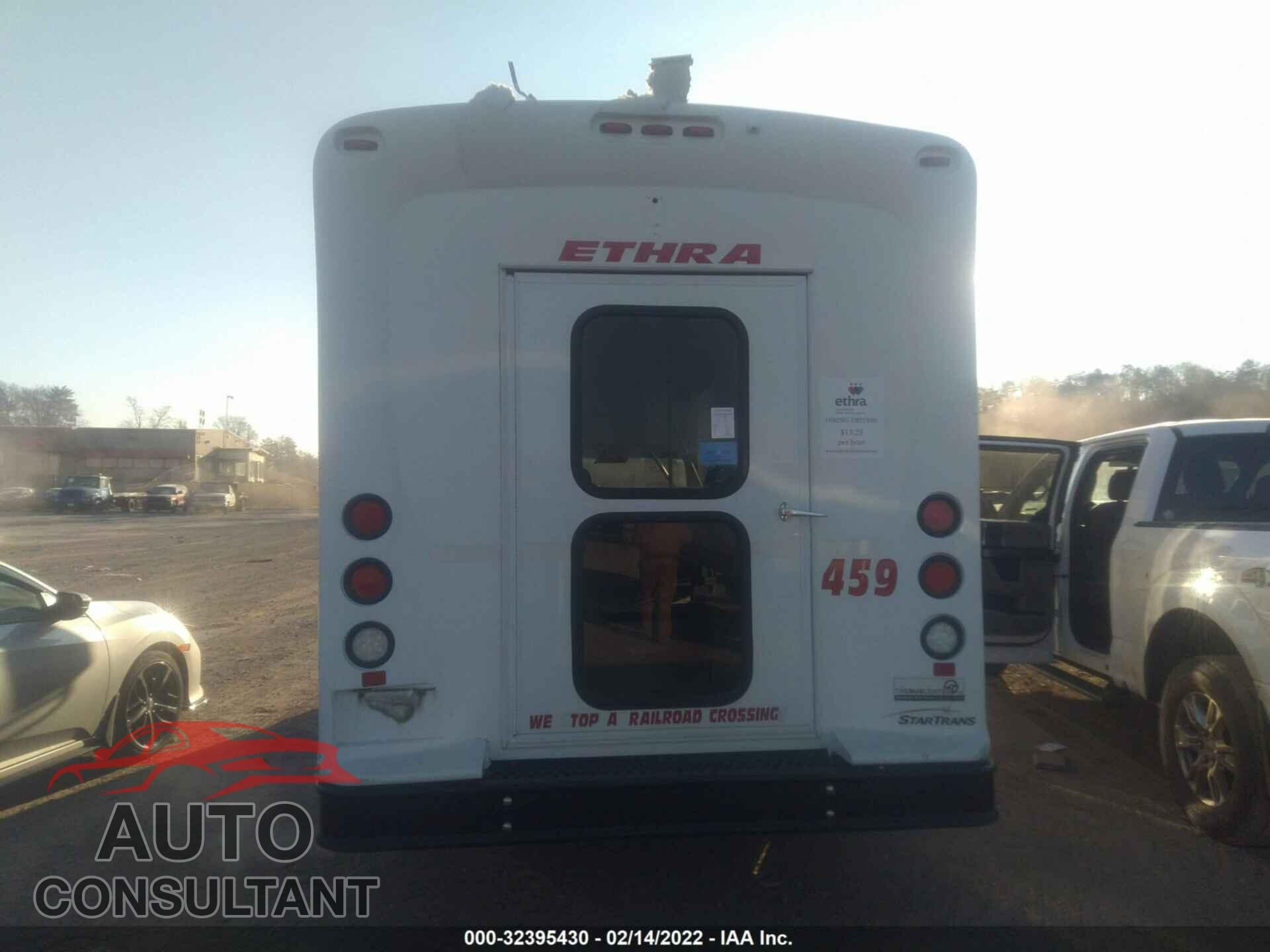FORD E-SERIES CUTAWAY 2017 - 1FDEE3FS1HDC77841