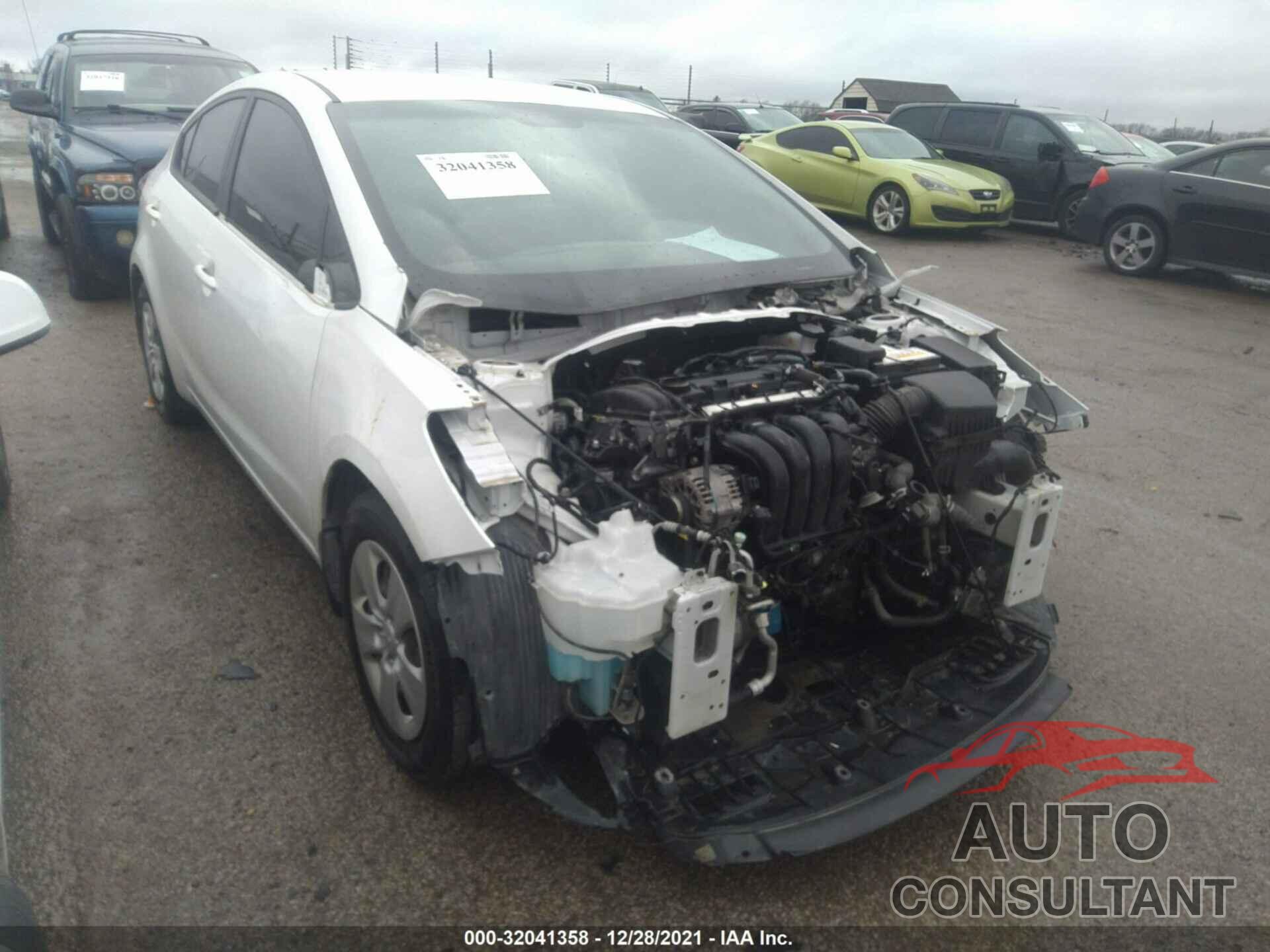 KIA FORTE 2018 - 3KPFL4A78JE199053