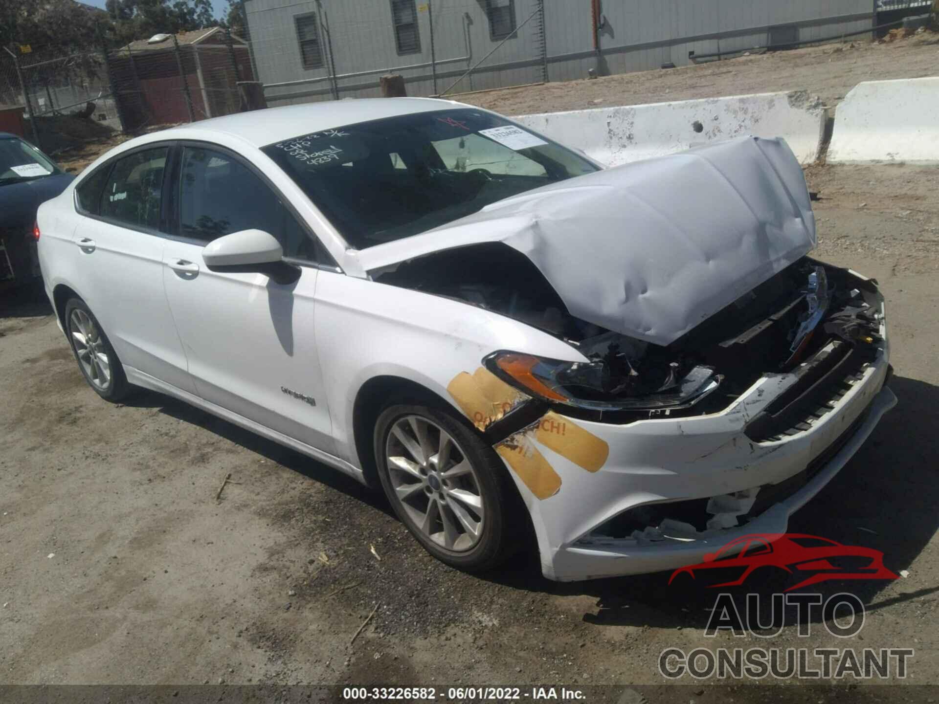 FORD FUSION 2017 - 3FA6P0LU7HR224839