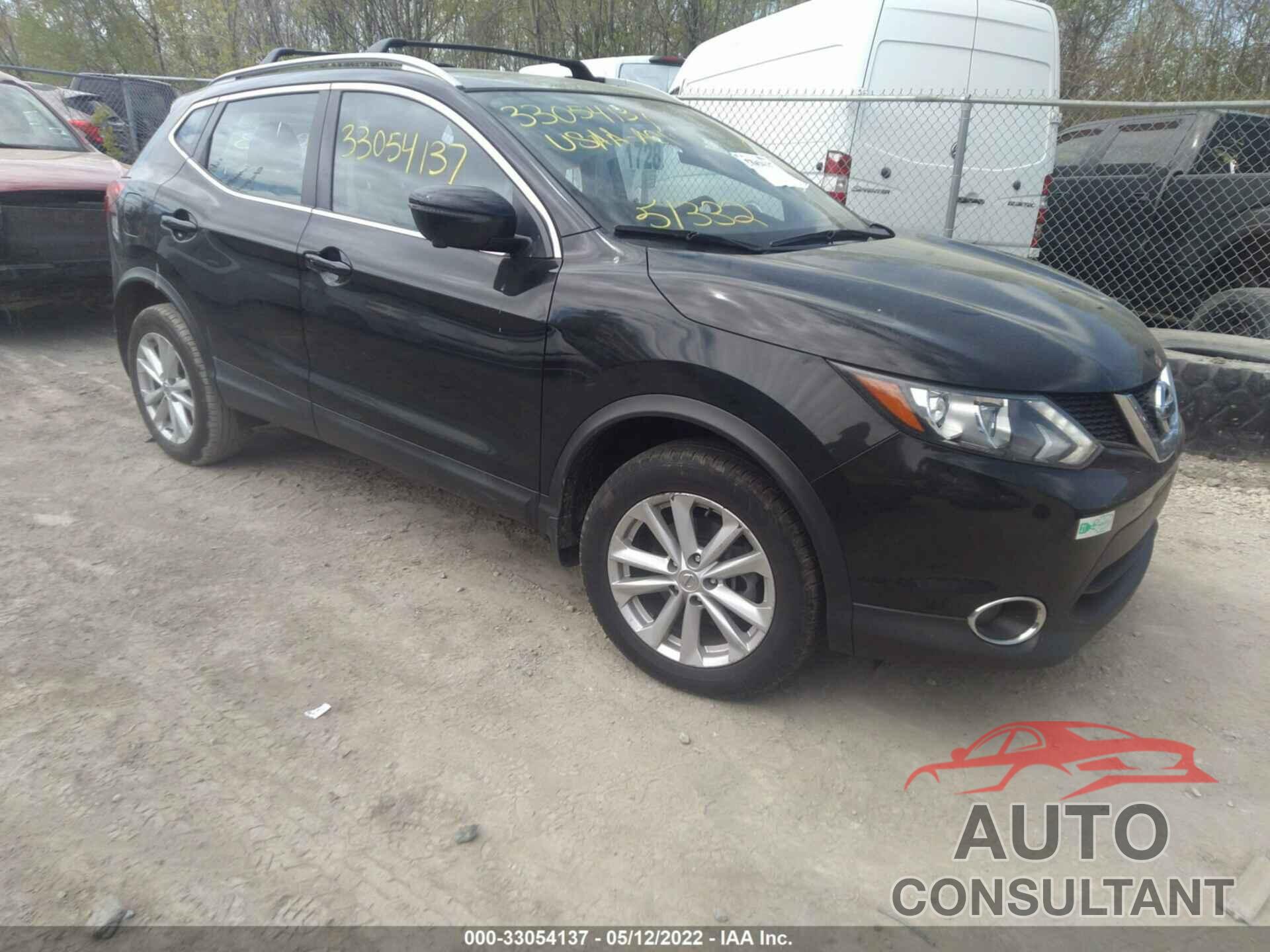 NISSAN ROGUE SPORT 2018 - JN1BJ1CR1JW205642