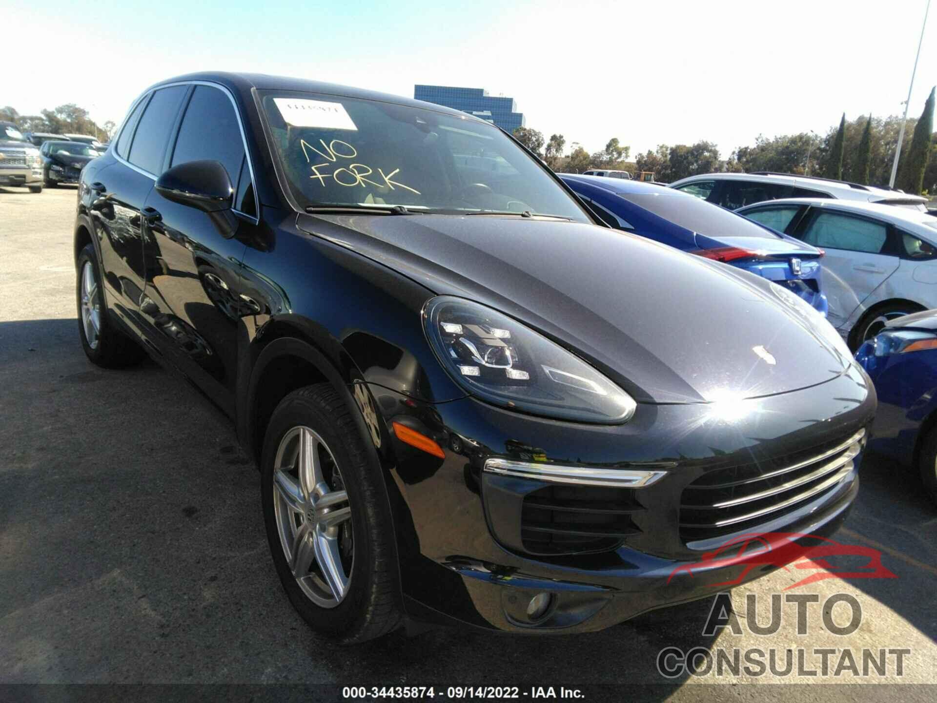 PORSCHE CAYENNE 2017 - WP1AA2A28HKA89358