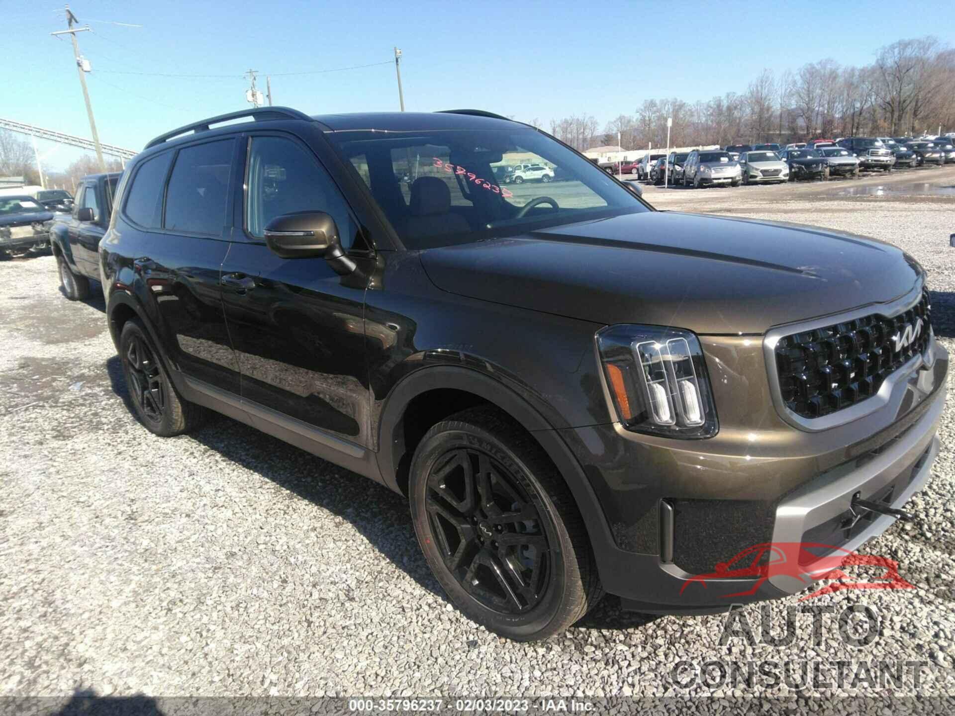 KIA TELLURIDE 2023 - 5XYP3DGC1PG354210