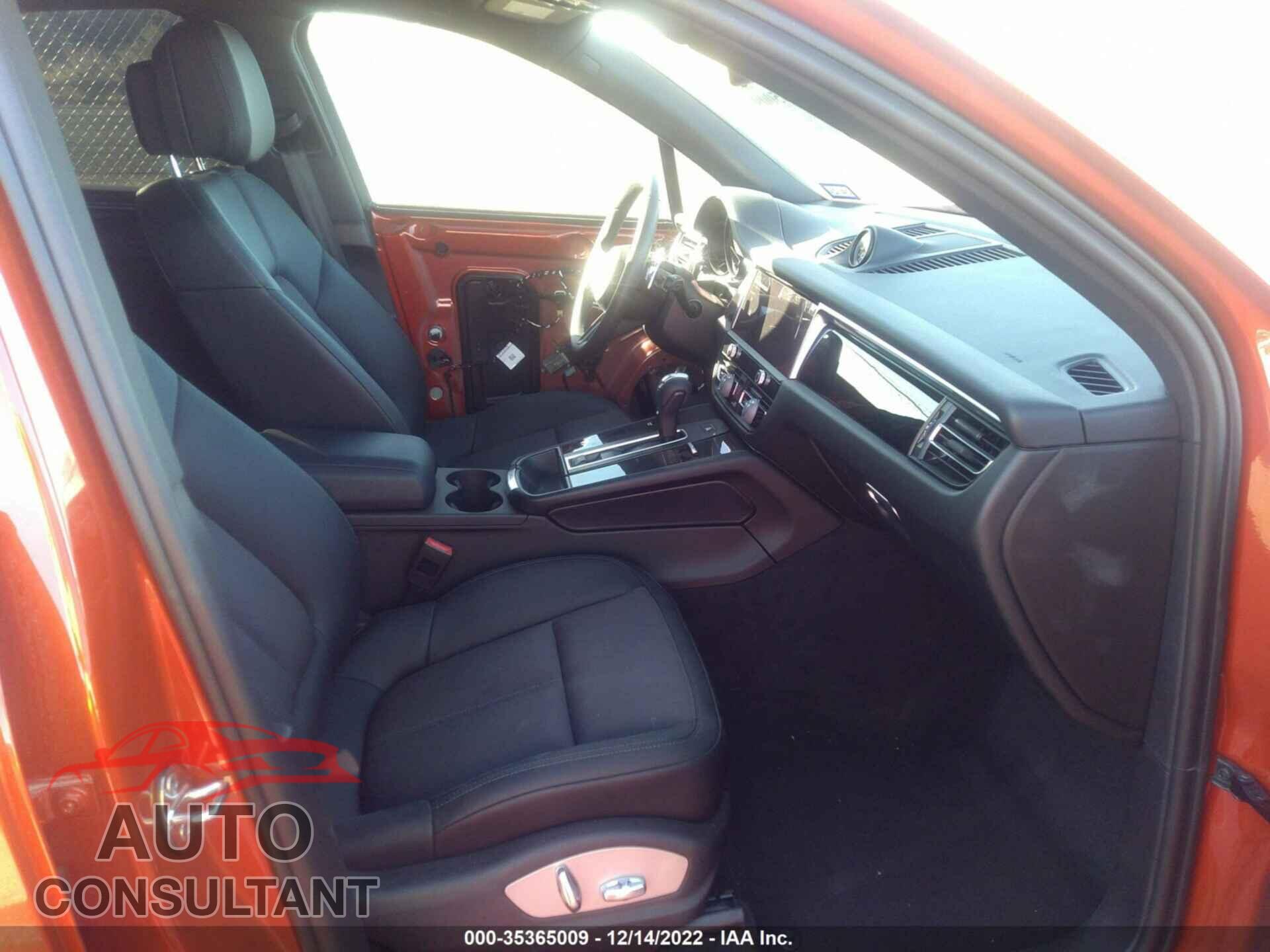 PORSCHE MACAN 2022 - WP1AA2A5XNLB05382