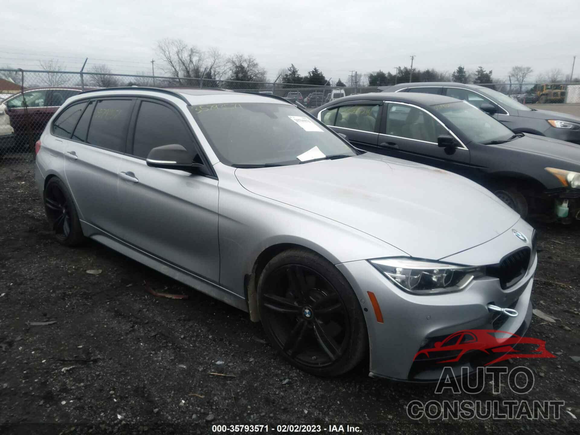 BMW 3 SERIES 2017 - WBA8K3C37HA022617
