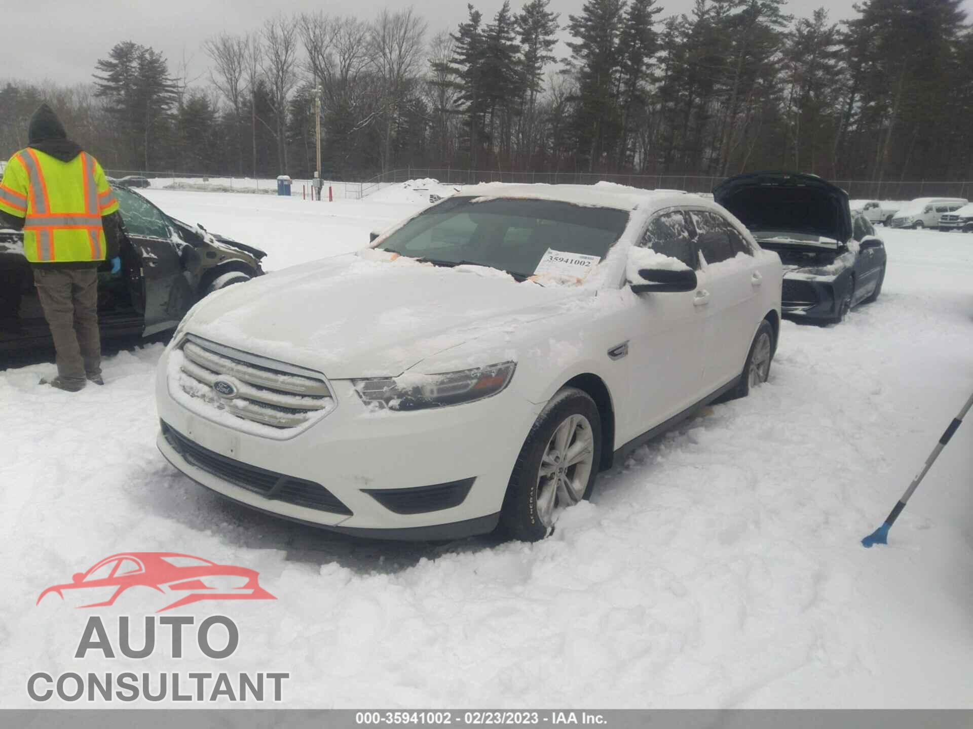 FORD TAURUS 2015 - 1FAHP2D85FG131487