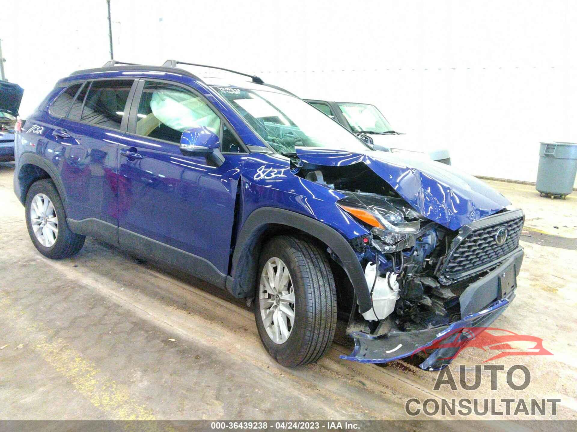 TOYOTA COROLLA CROSS 2022 - 7MUBAABGXNV029117
