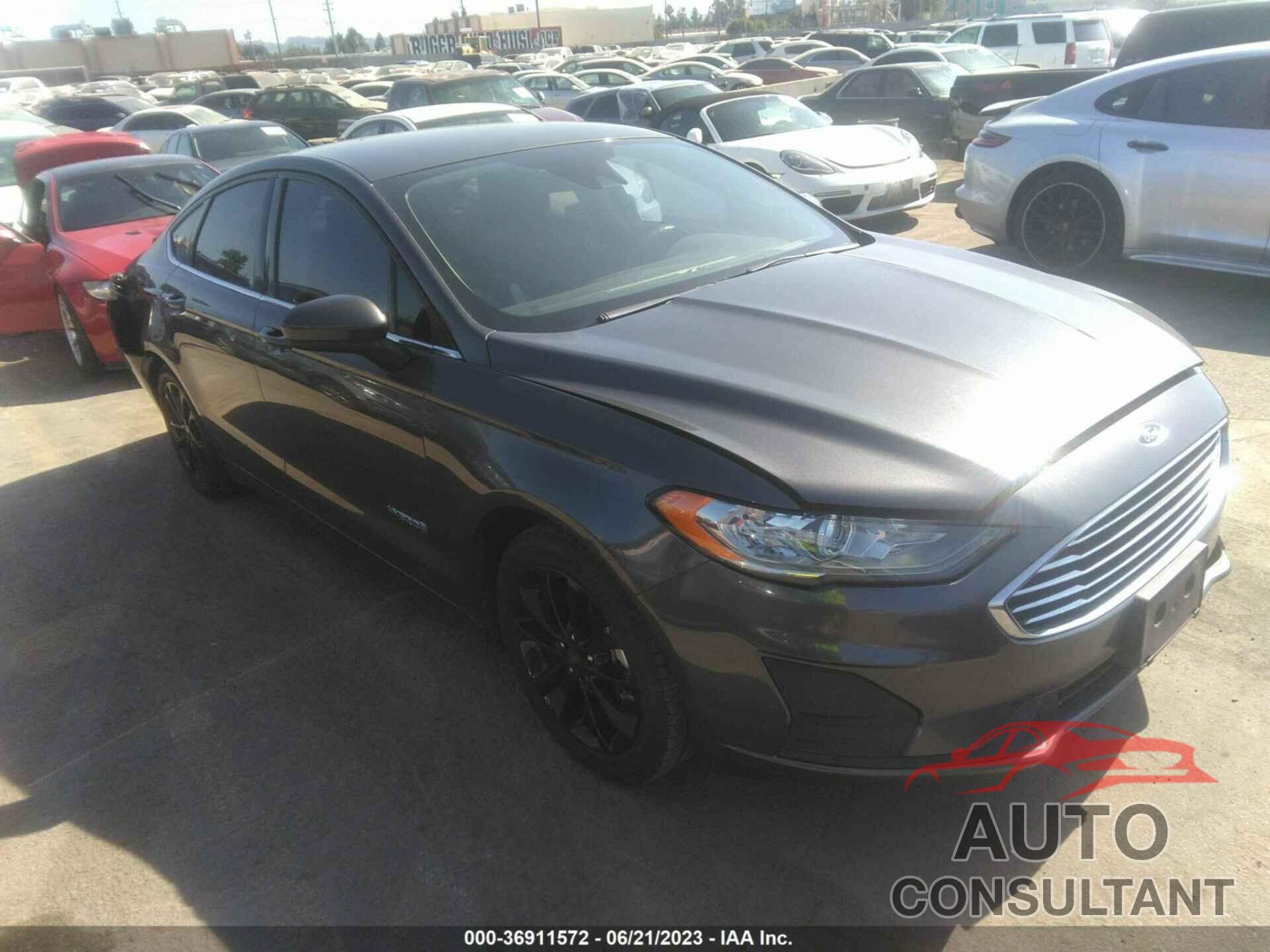 FORD FUSION HYBRID 2019 - 3FA6P0LU5KR219050