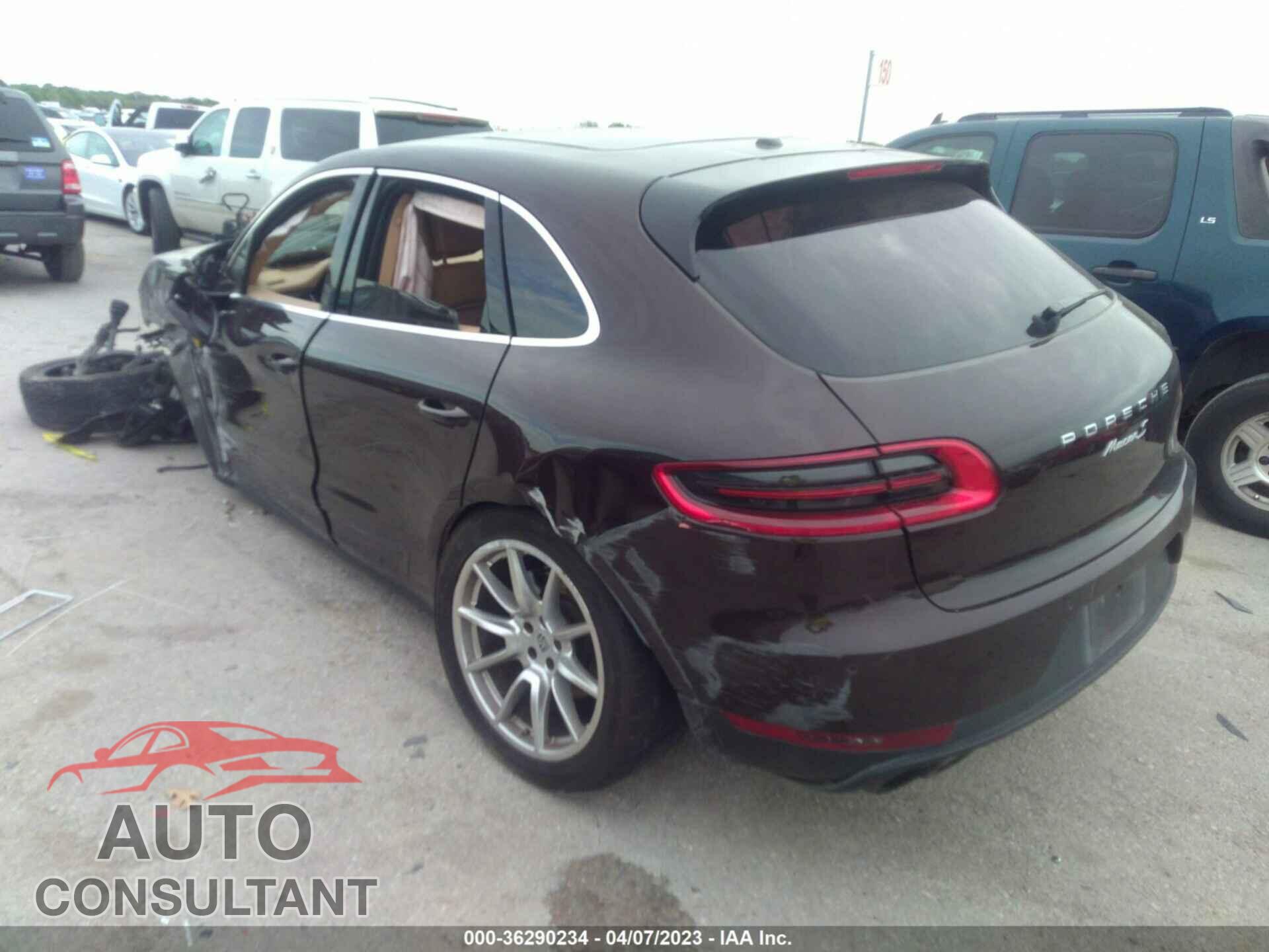 PORSCHE MACAN 2015 - WP1AB2A5XFLB68321