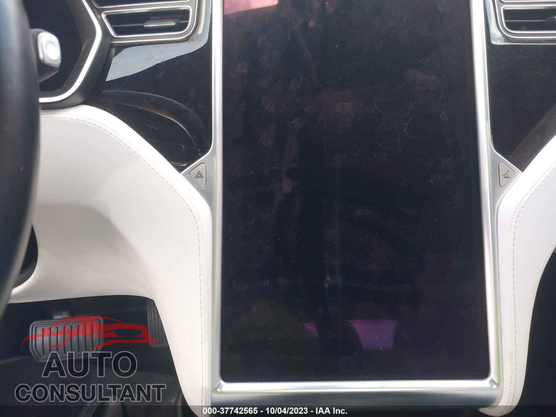 TESLA MODEL S 2017 - 5YJSA1E1XHF218974