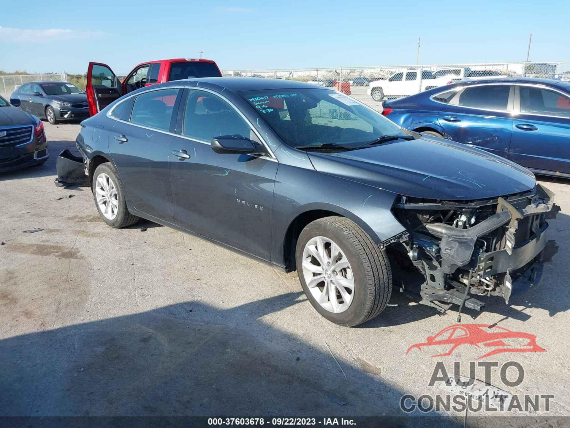 CHEVROLET MALIBU 2021 - 1G1ZD5ST5MF070542