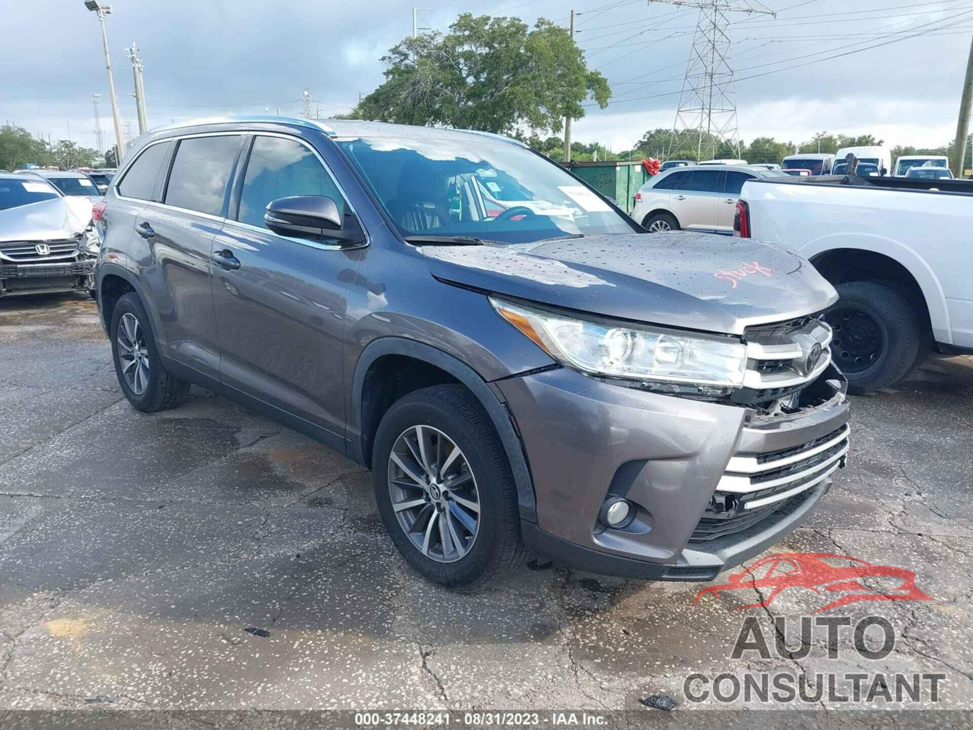 TOYOTA HIGHLANDER 2019 - 5TDKZRFHXKS573200