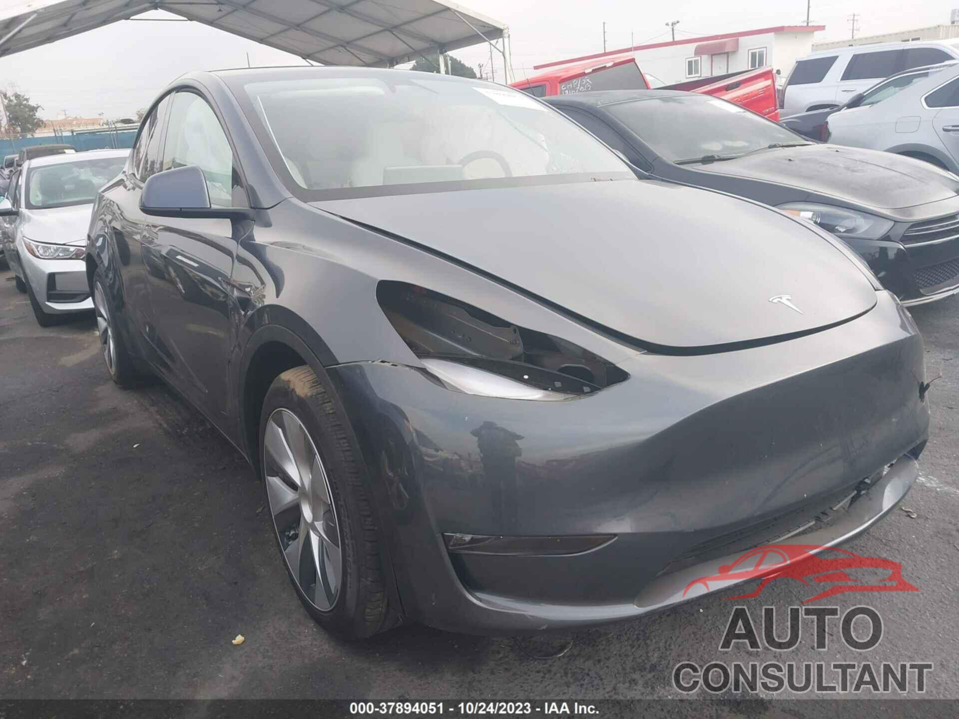 TESLA MODEL Y 2023 - 7SAYGAEE3PF884703