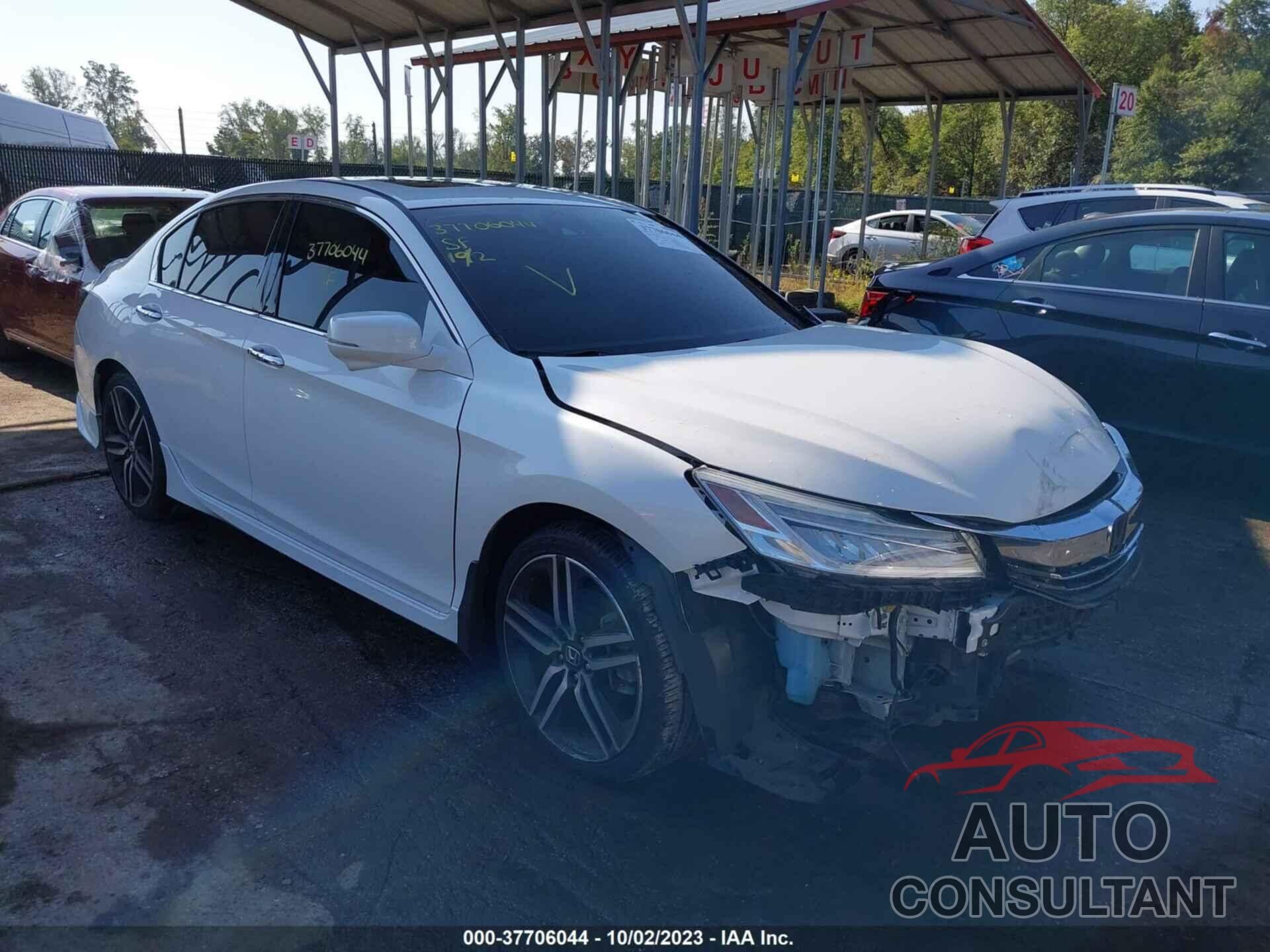 HONDA ACCORD 2017 - 1HGCR3F98HA009479