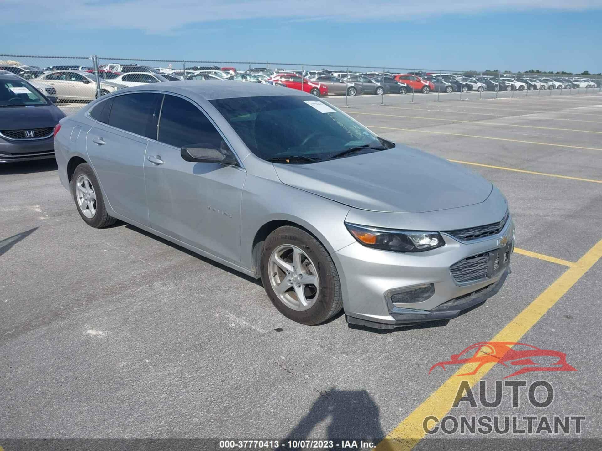 CHEVROLET MALIBU 2018 - 1G1ZB5ST7JF227537