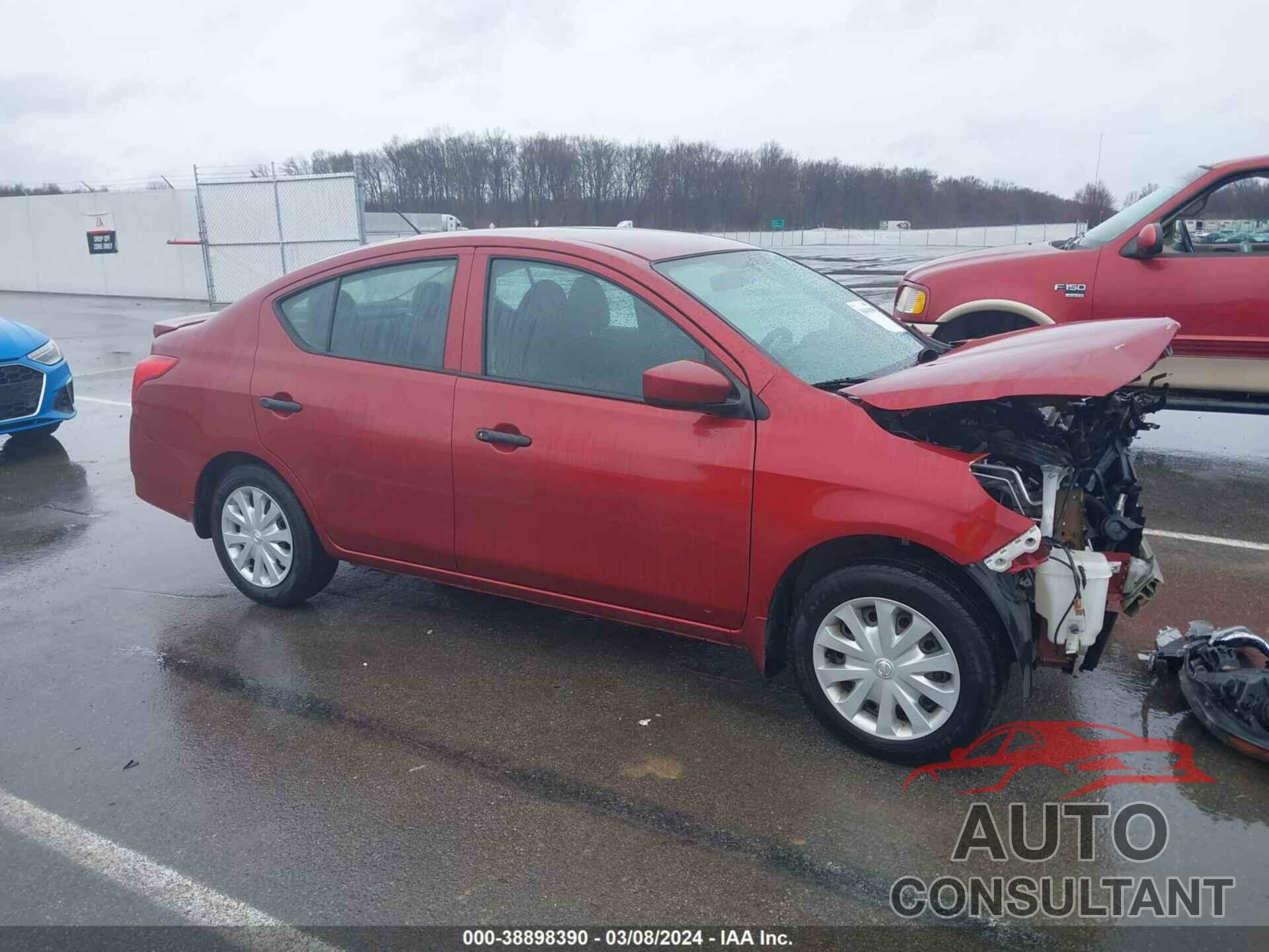 NISSAN VERSA 2019 - 3N1CN7AP8KL861034