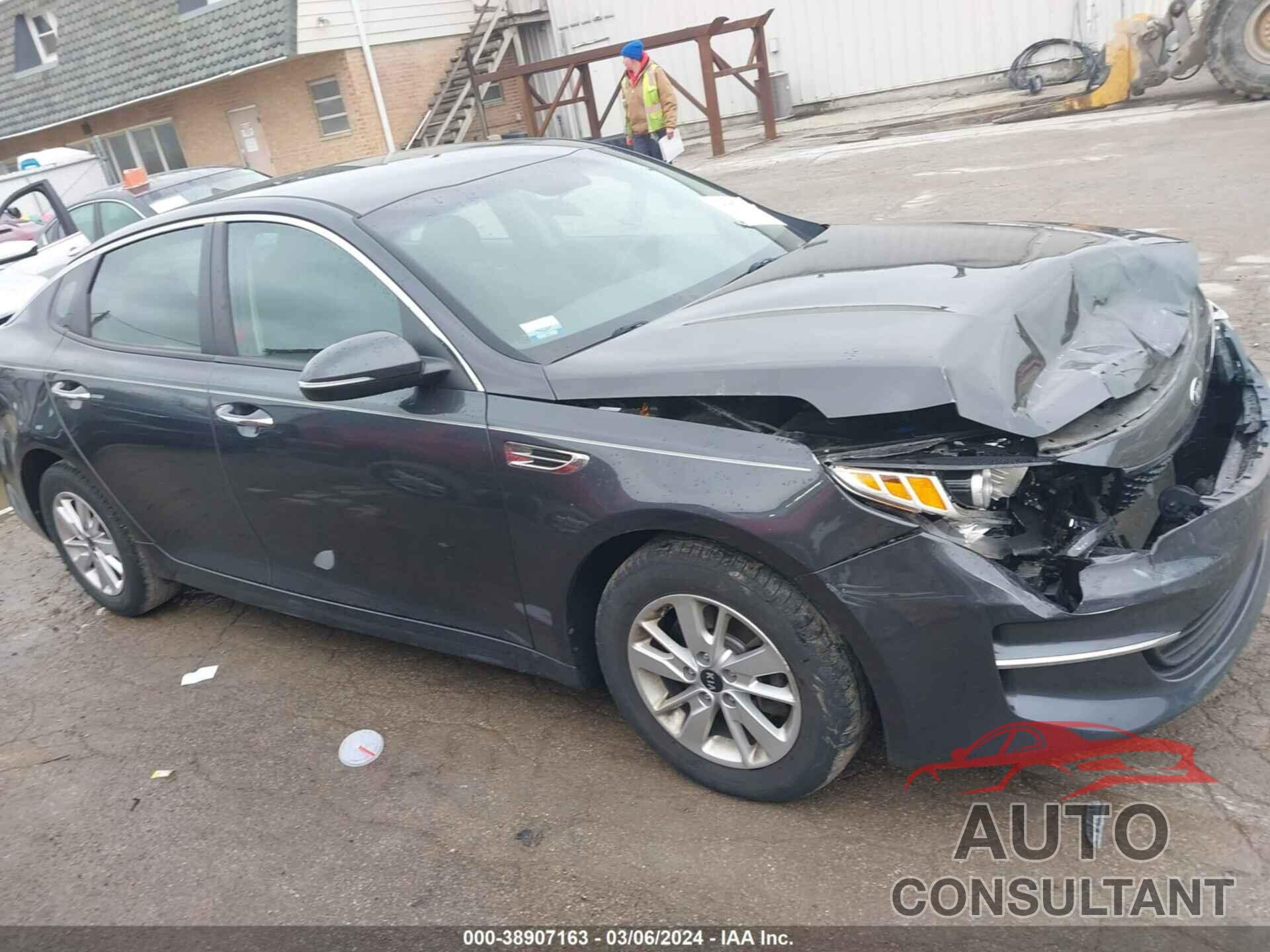 KIA OPTIMA 2017 - 5XXGT4L30HG161736