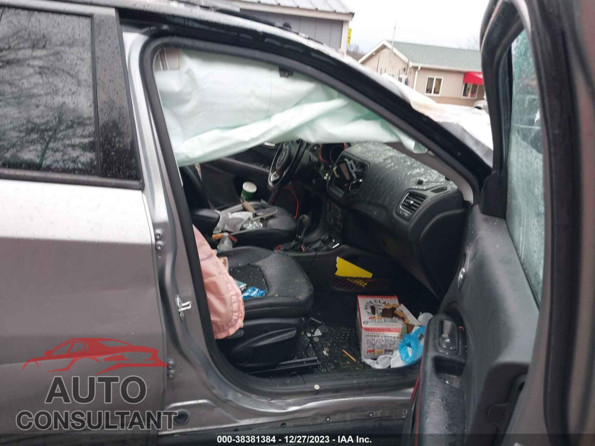 JEEP COMPASS 2019 - 3C4NJDDB5KT728568
