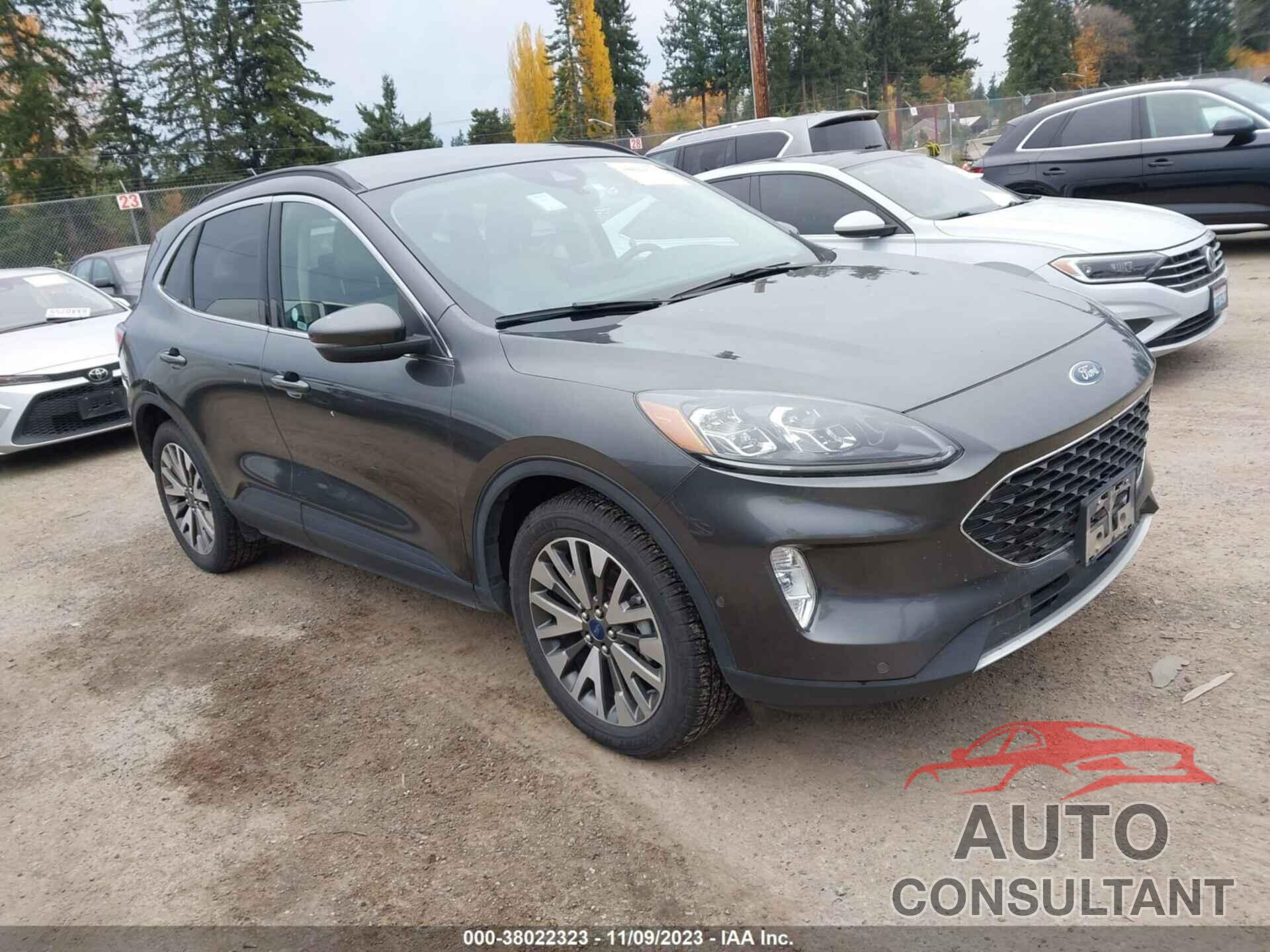 FORD ESCAPE 2020 - 1FMCU9J93LUB25912