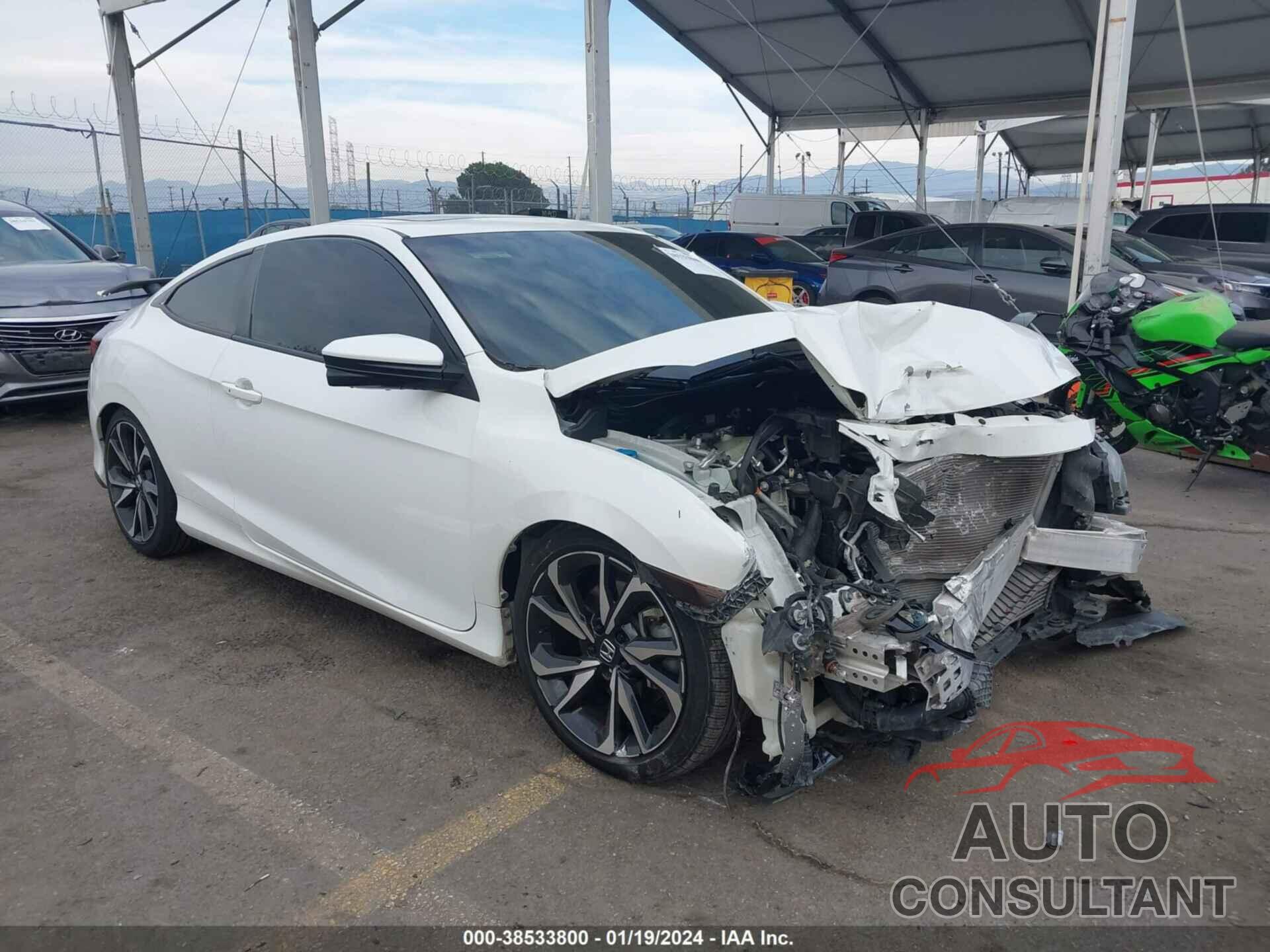 HONDA CIVIC 2018 - 2HGFC3A56JH755164