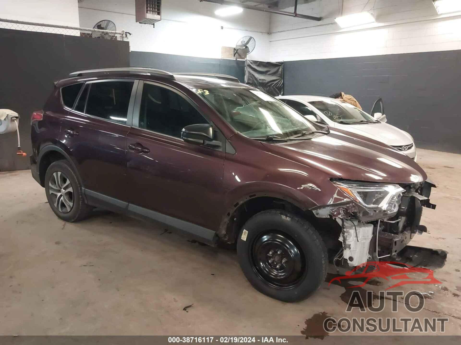 TOYOTA RAV4 2018 - 2T3ZFREV9JW477893