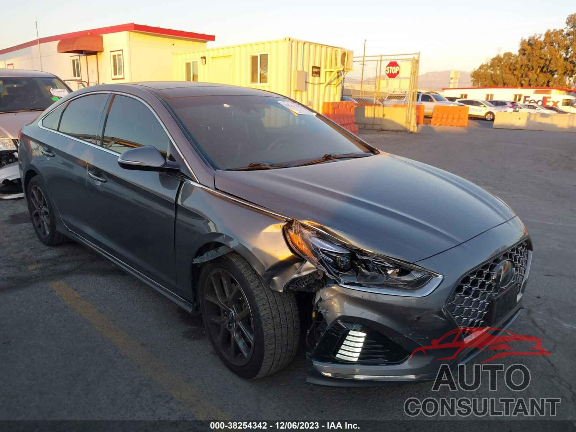 HYUNDAI SONATA 2018 - 5NPE34AB9JH707302