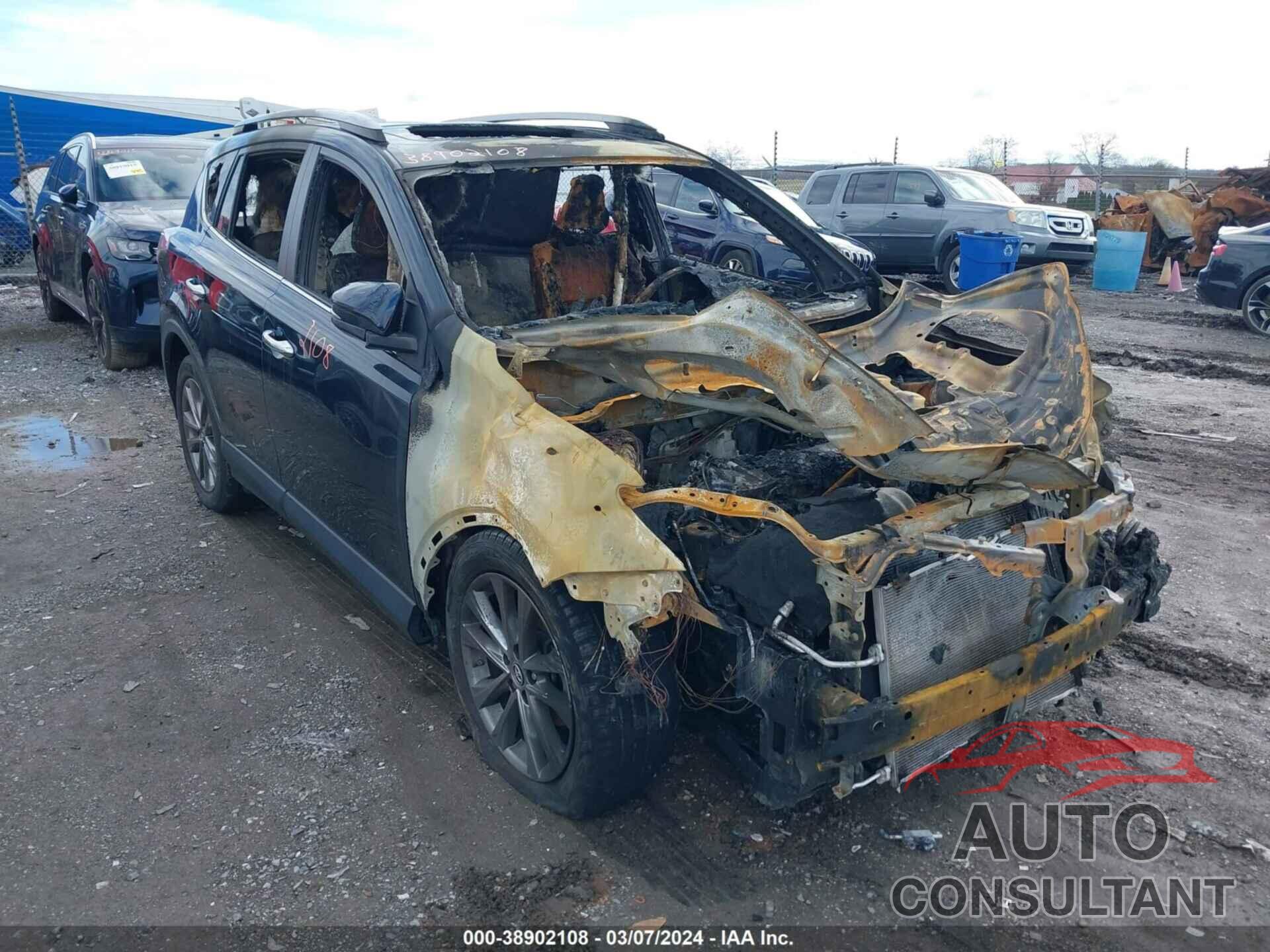 TOYOTA RAV4 2018 - JTMDFREV3JJ239563