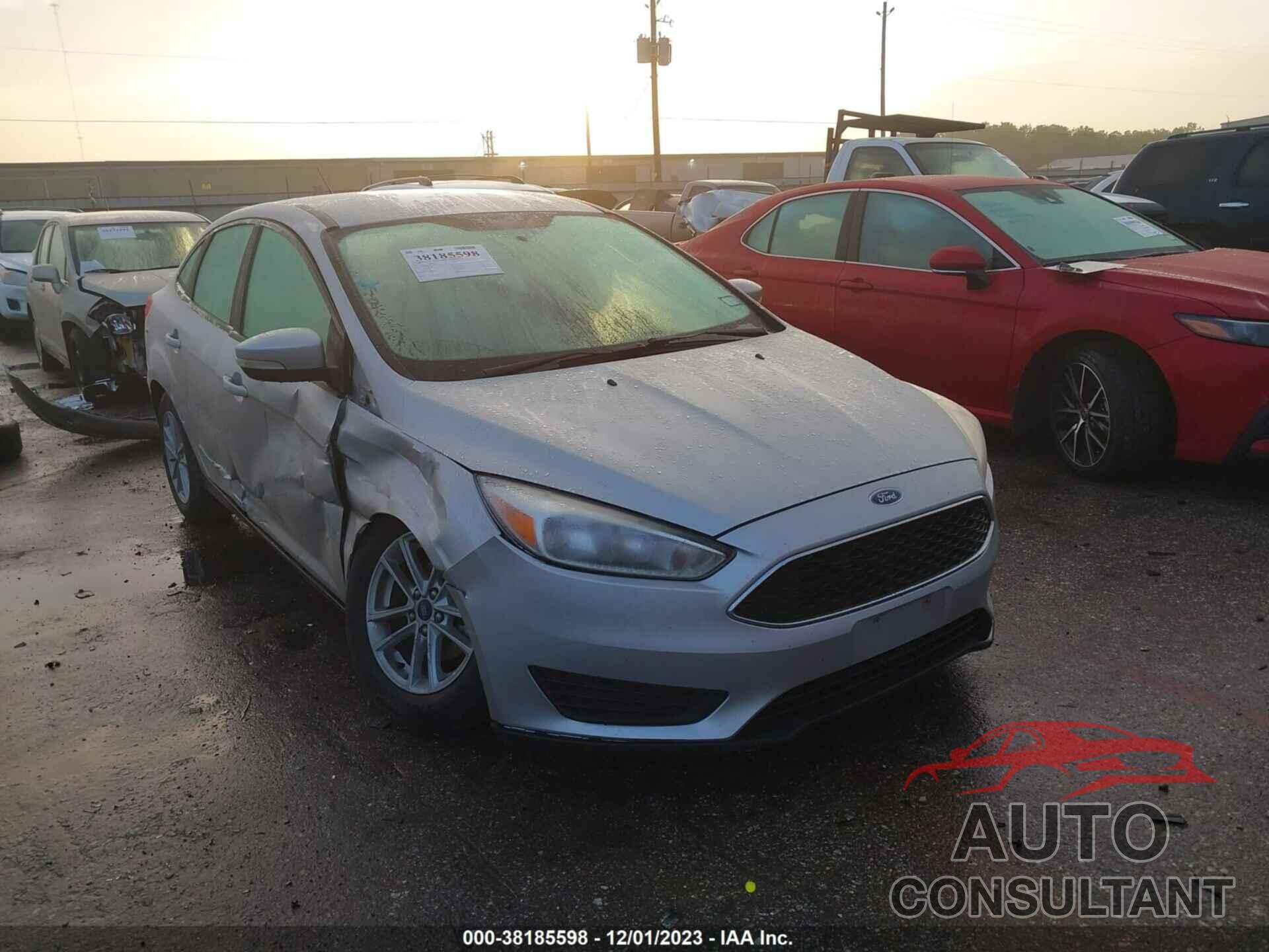 FORD FOCUS 2017 - 1FADP3F21HL319947