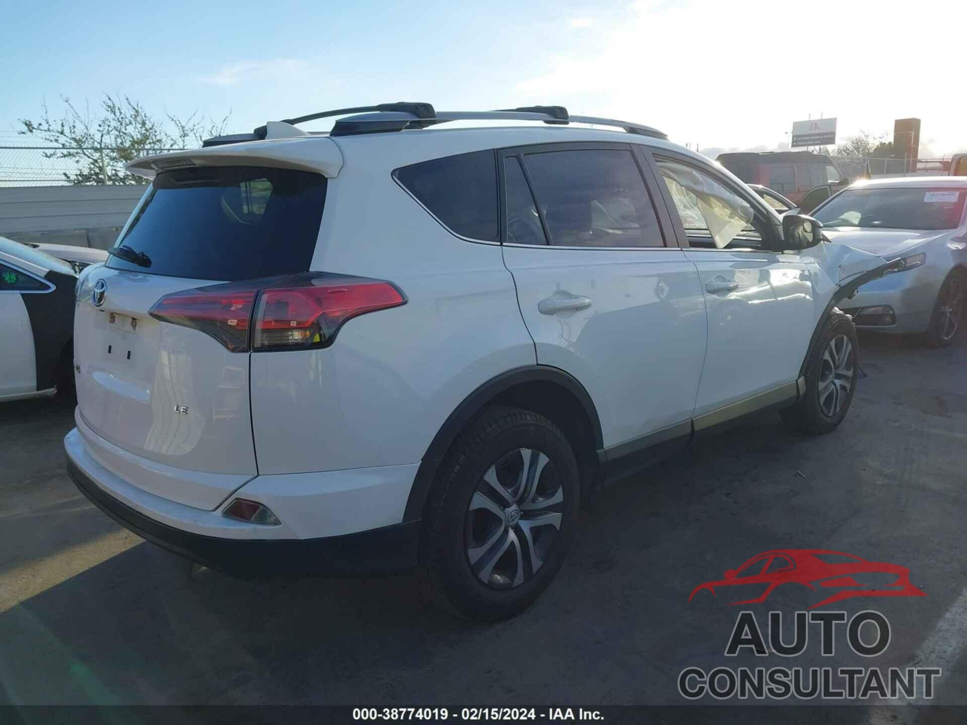 TOYOTA RAV4 2018 - JTMZFREV6JJ183110