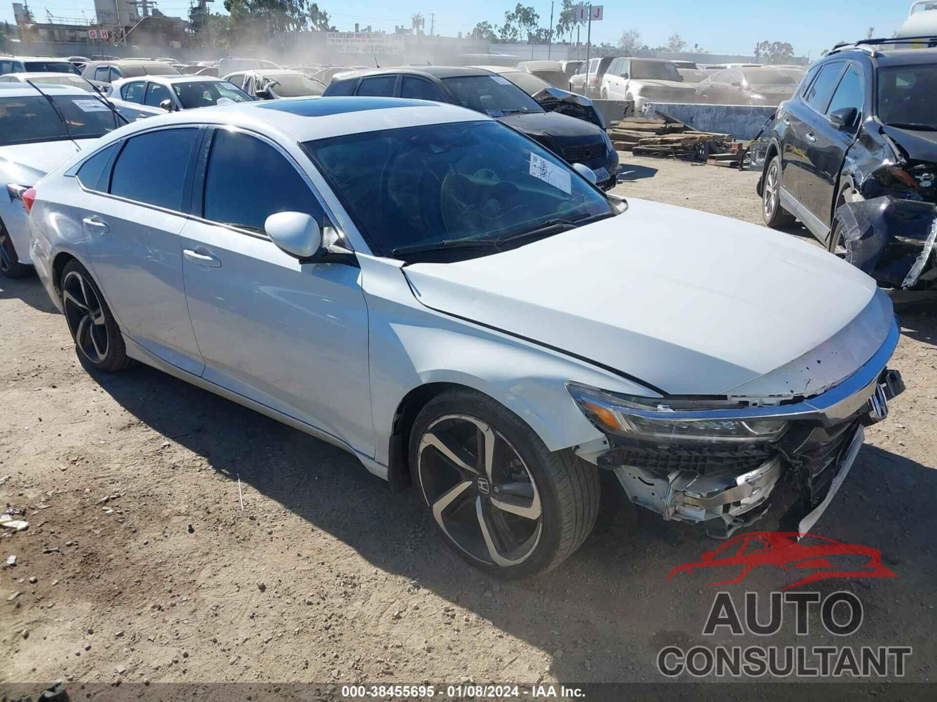 HONDA ACCORD 2018 - 1HGCV2F32JA016273