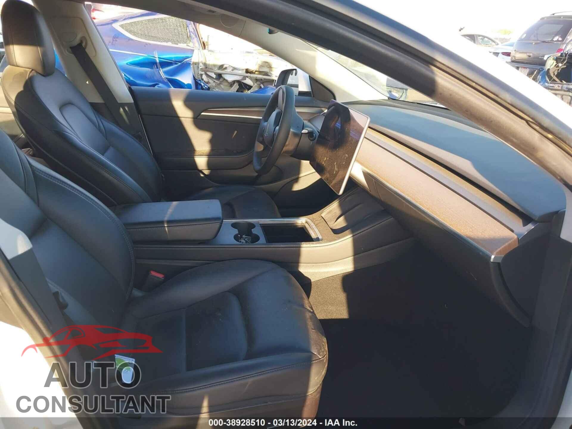 TESLA MODEL 3 2022 - 5YJ3E1EB2NF135360