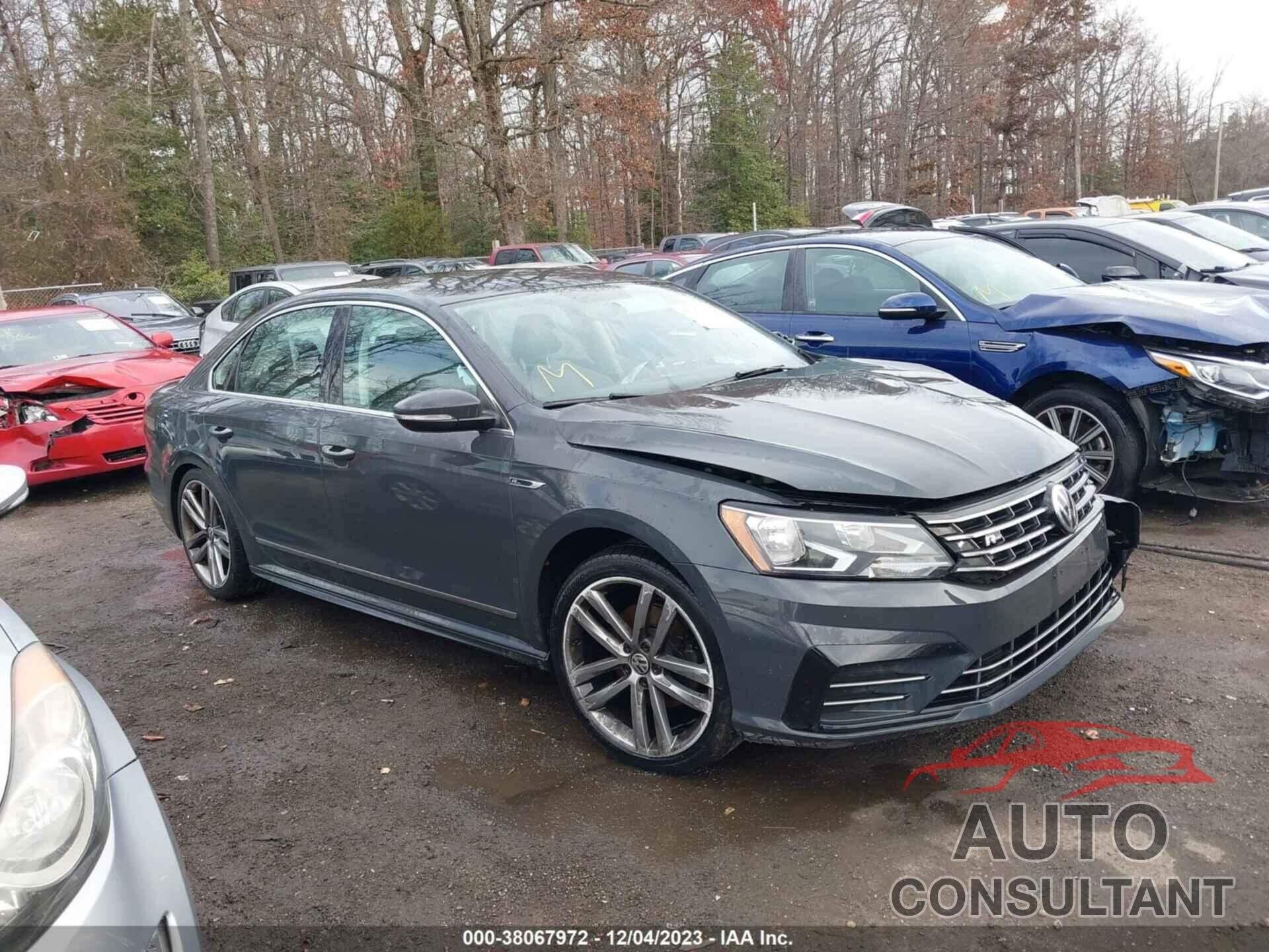 VOLKSWAGEN PASSAT 2017 - 1VWDT7A34HC058694