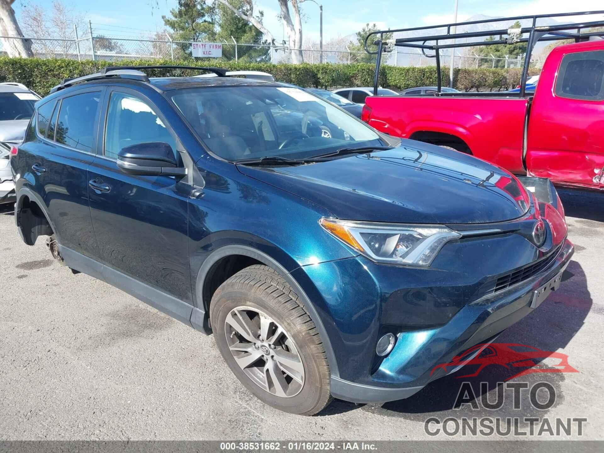 TOYOTA RAV4 2017 - JTMWFREVXHJ138779