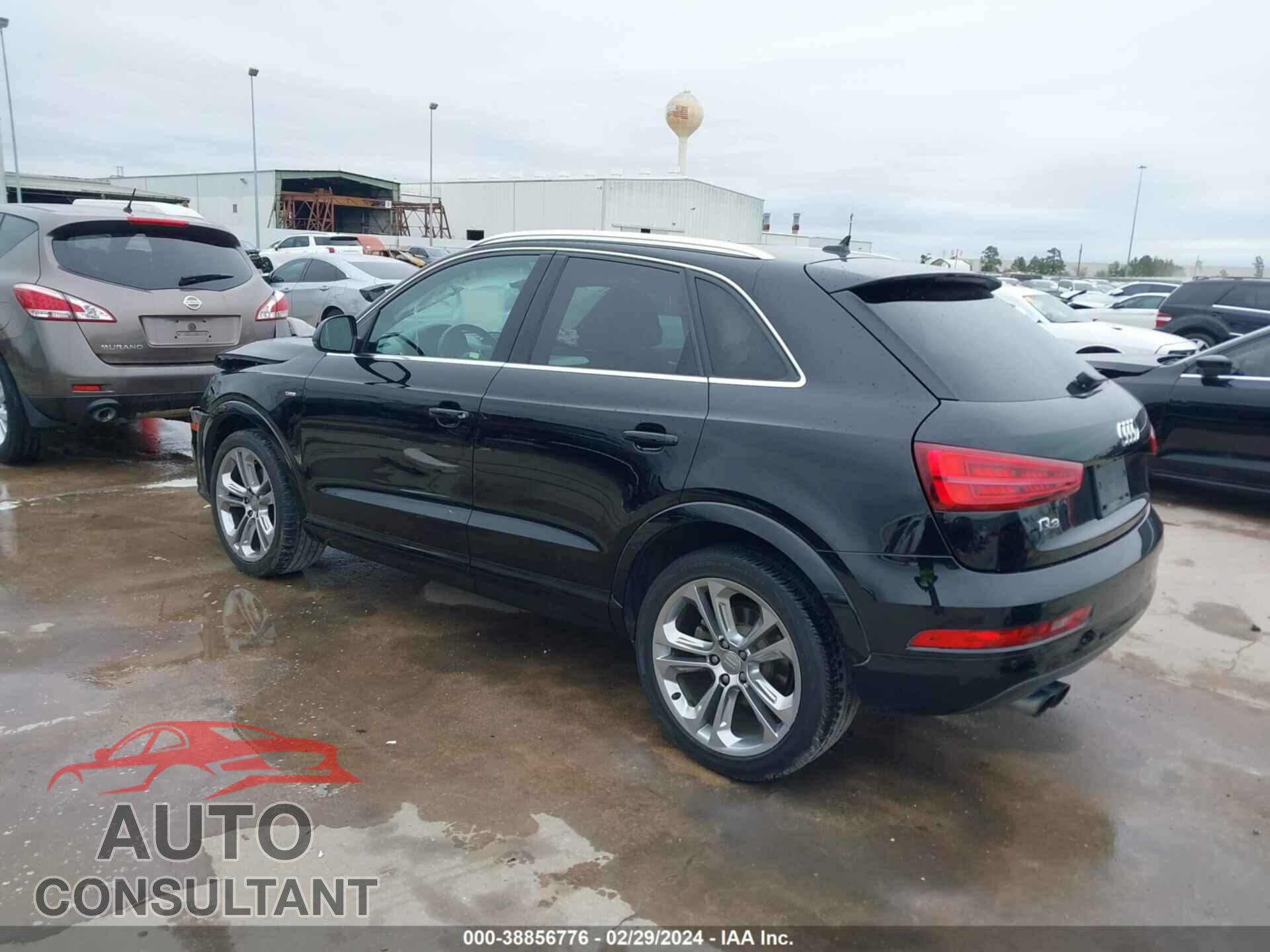 AUDI Q3 2018 - WA1HCCFS2JR002411