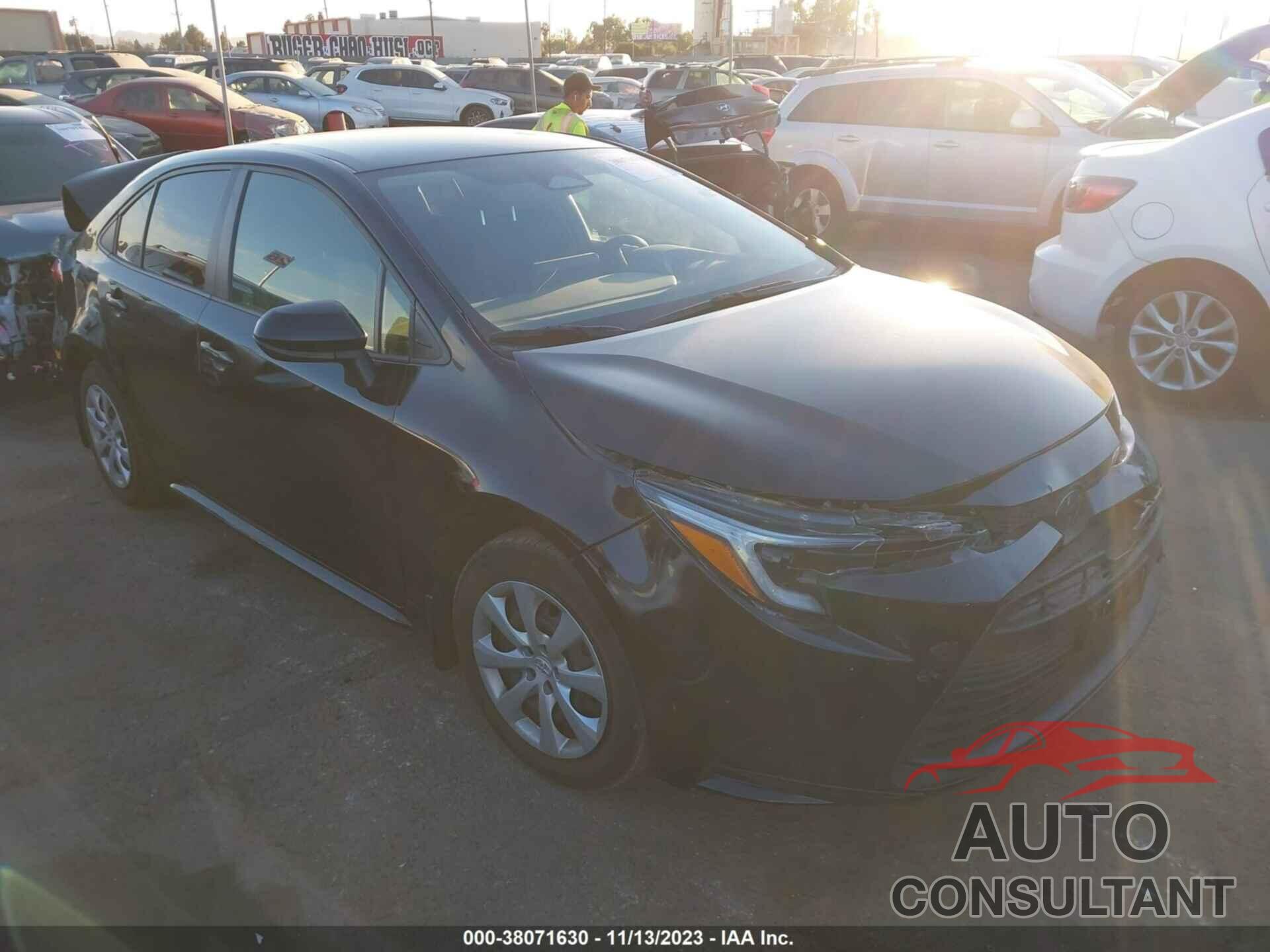 TOYOTA COROLLA 2023 - JTDBCMFE6P3003147