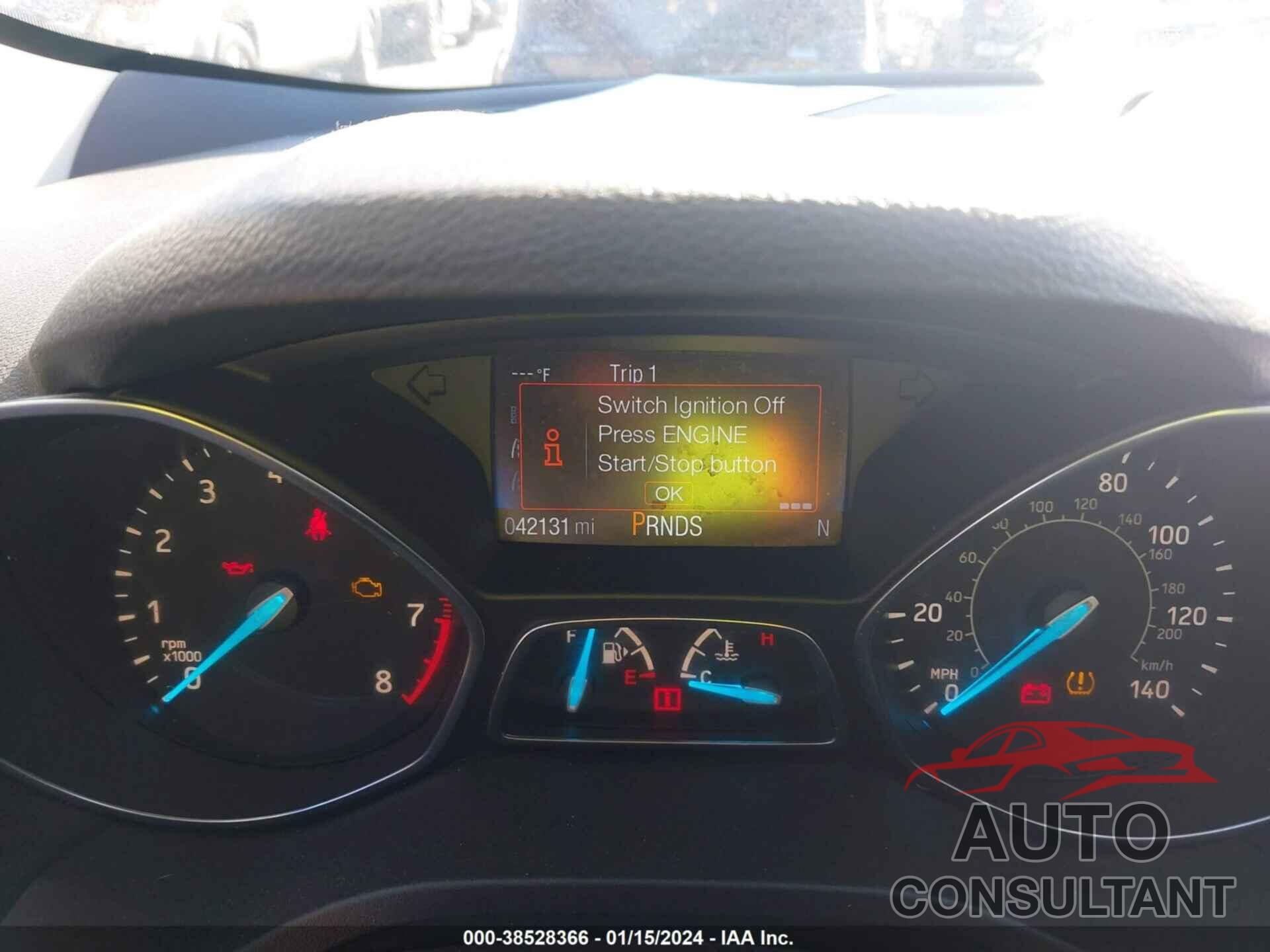 FORD ESCAPE 2019 - 1FMCU0GD7KUB57171